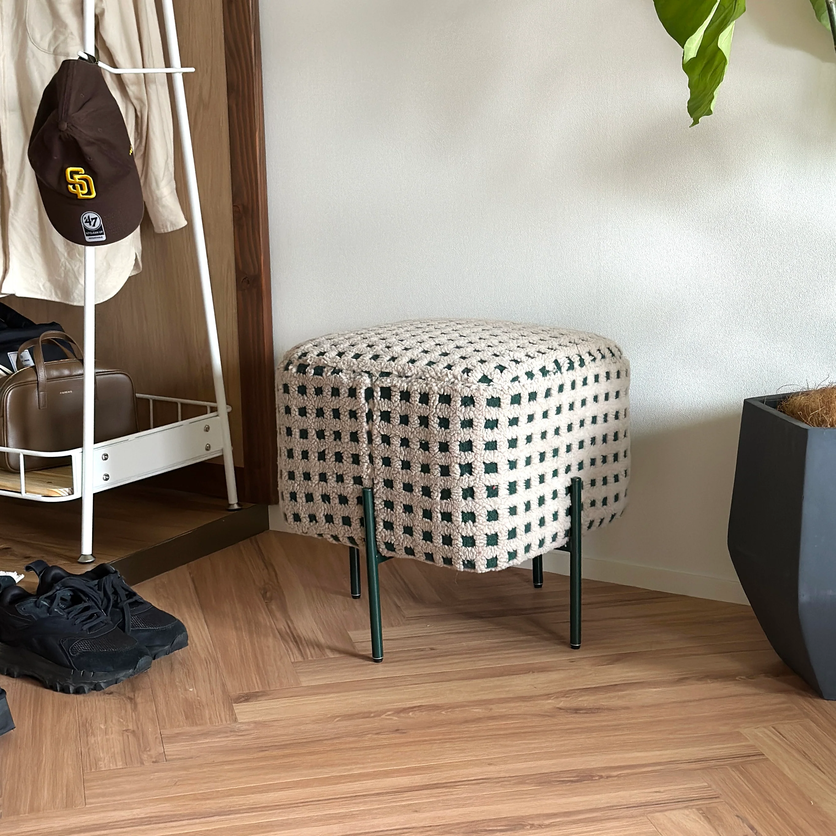 もこもこチェックスツール