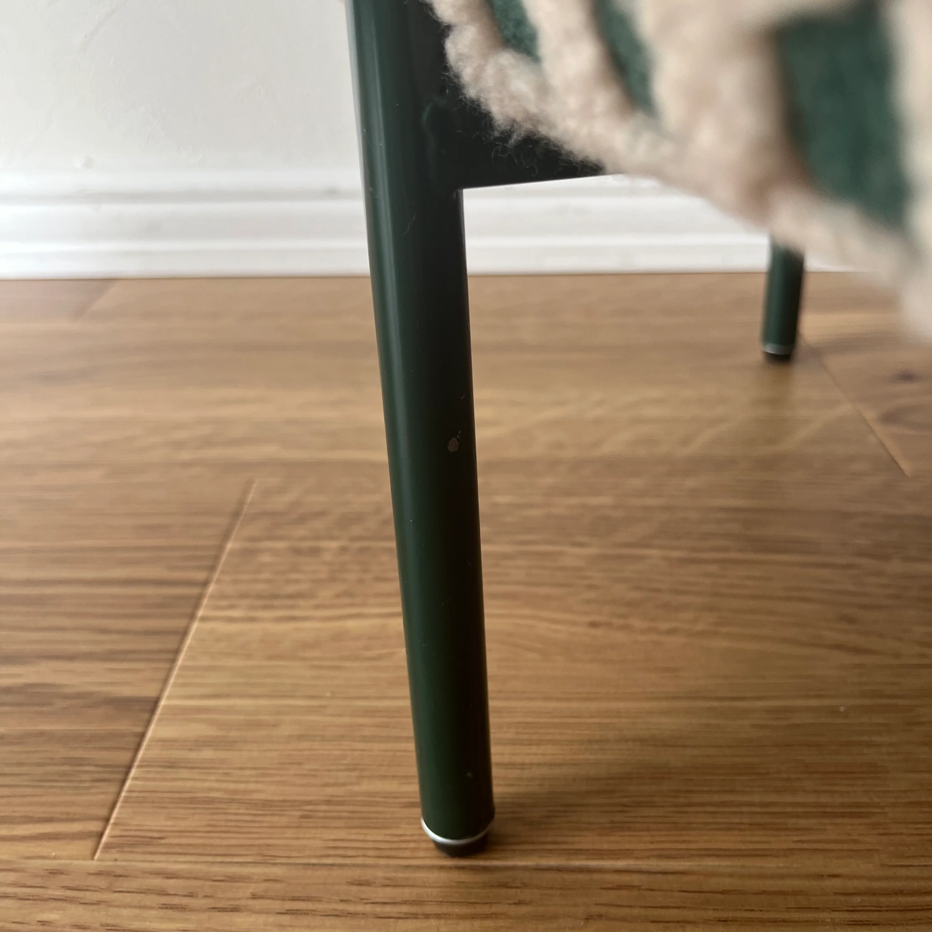 【outlet】もこもこチェックスツール グリーン