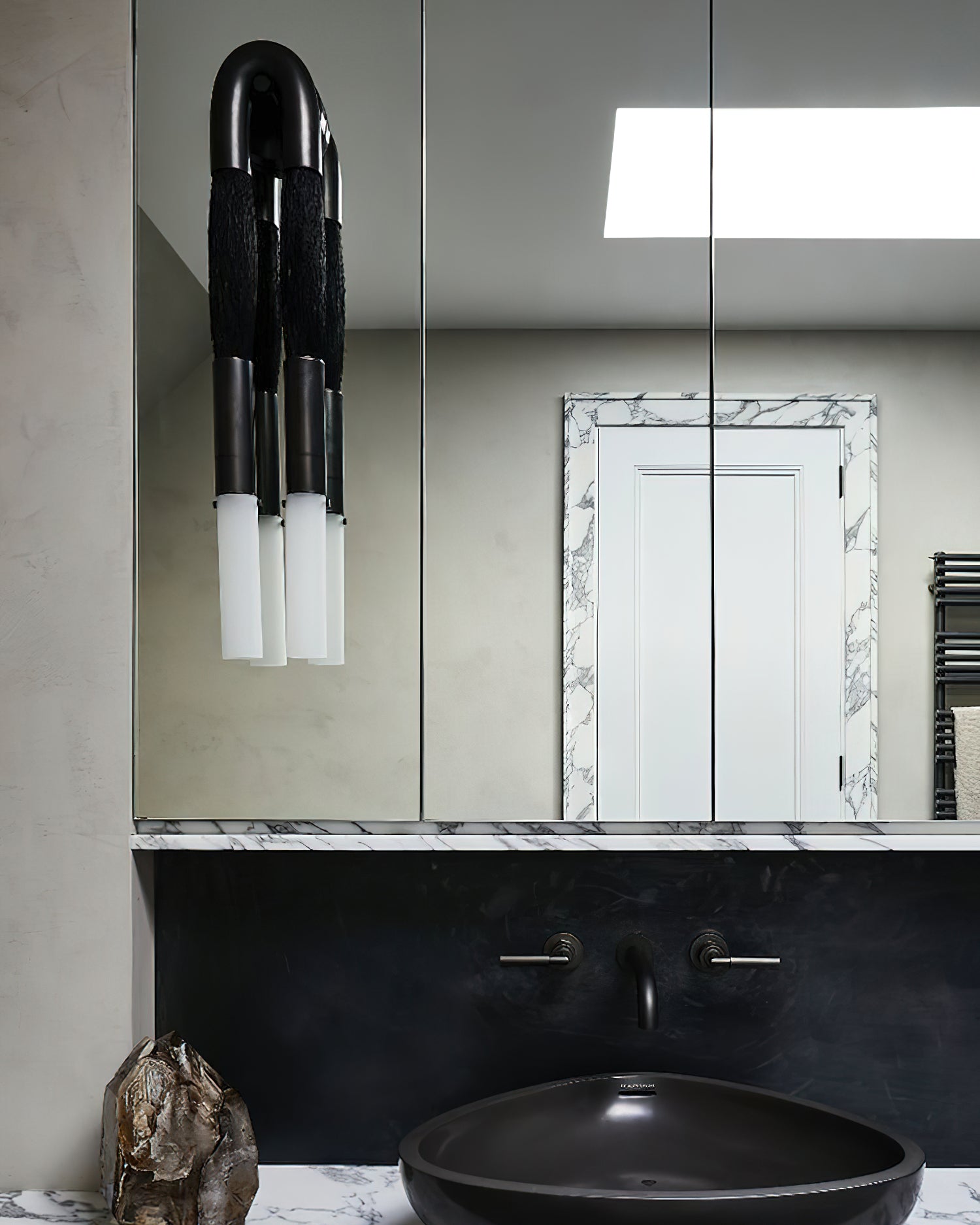 馬毛ウォールランプ