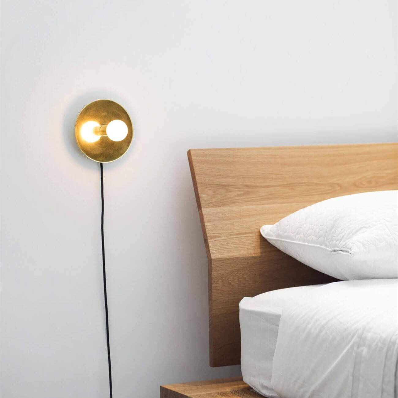 ドットウォールランプ