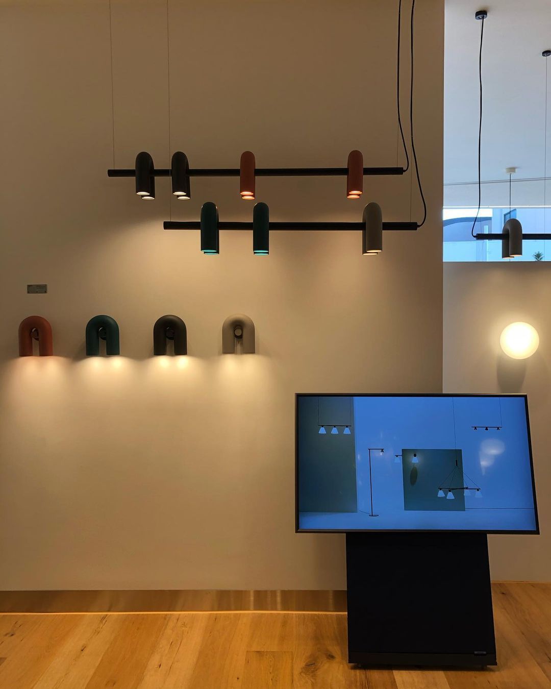 サーカスウォールランプ