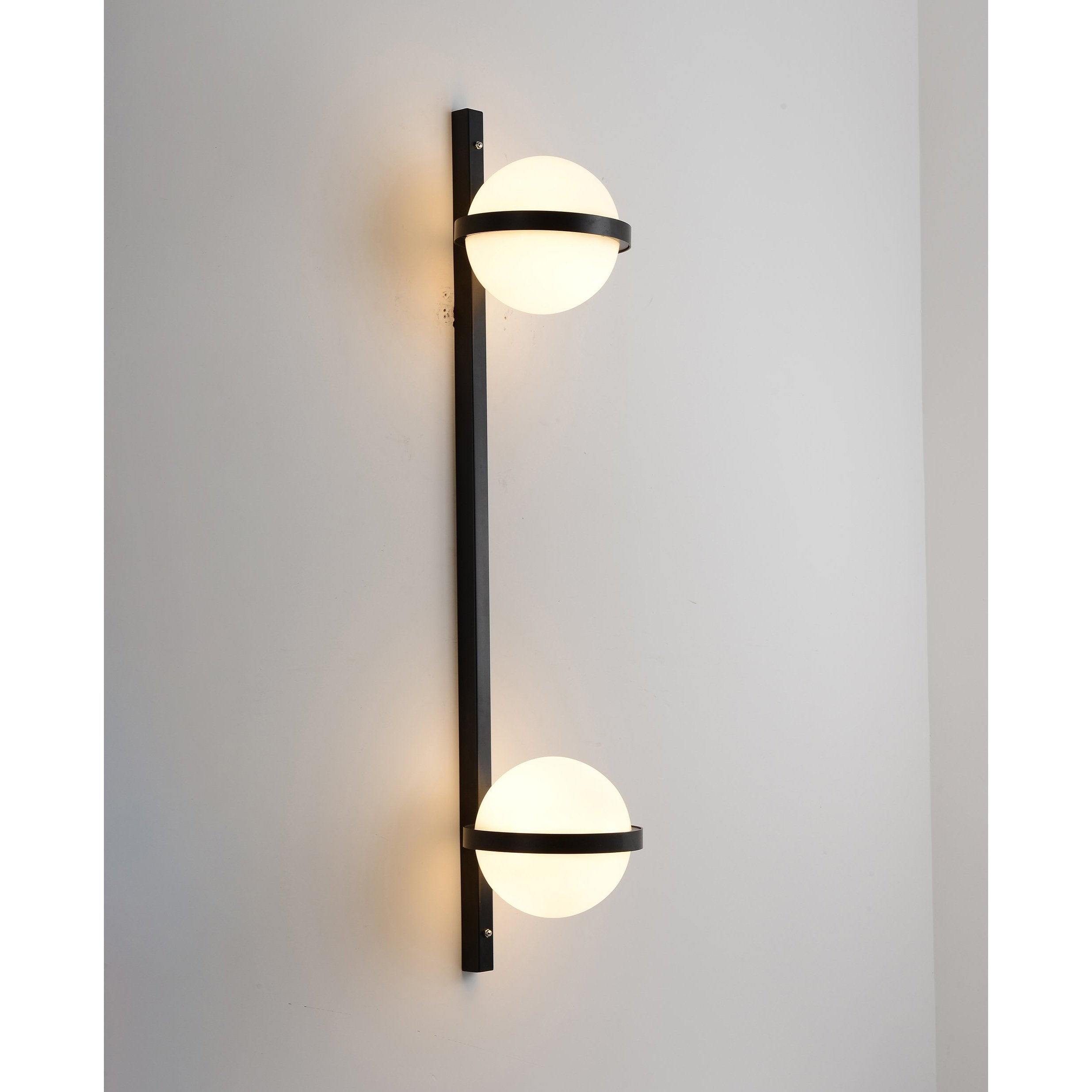 Palma Wall Lamp