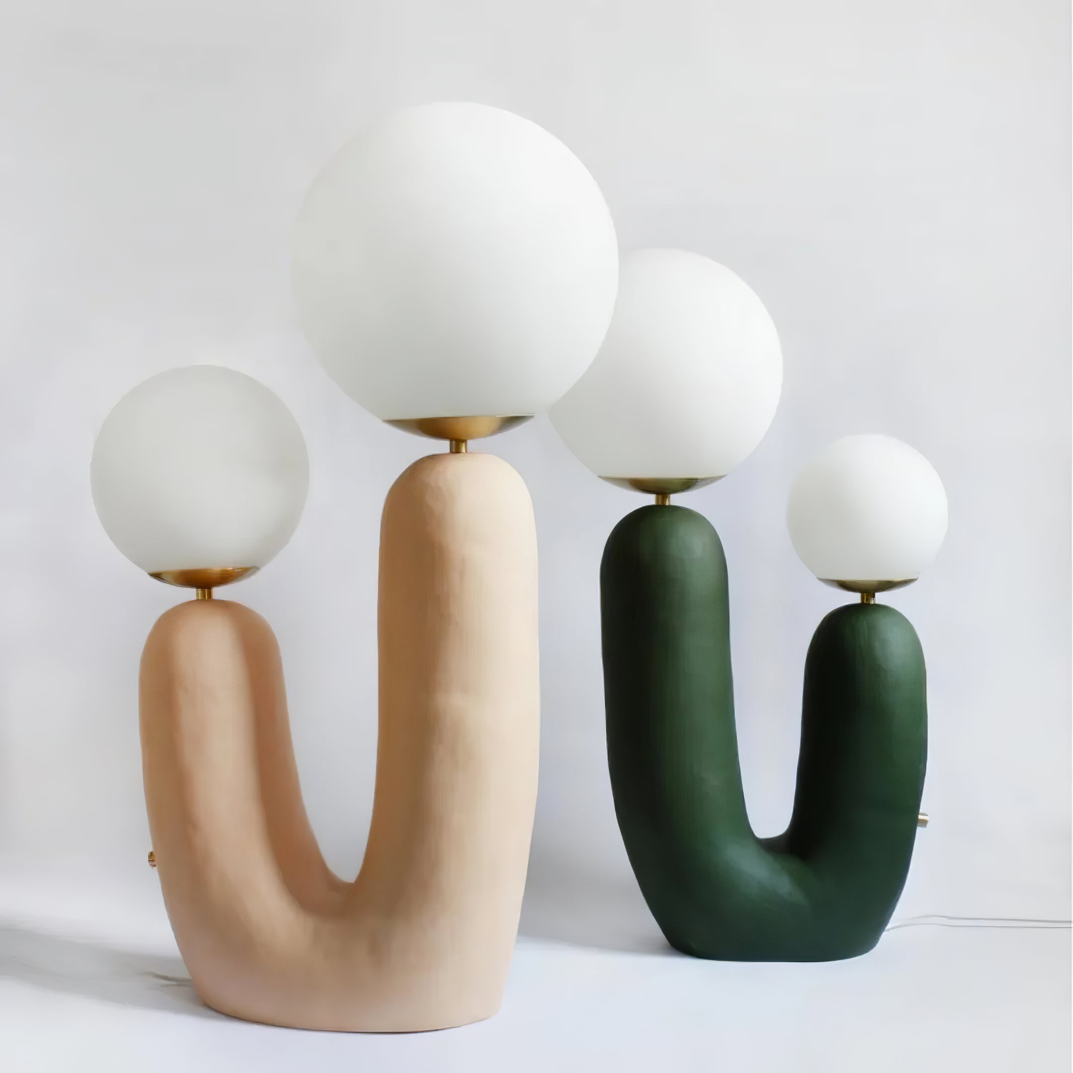 ウーラフテーブルランプ