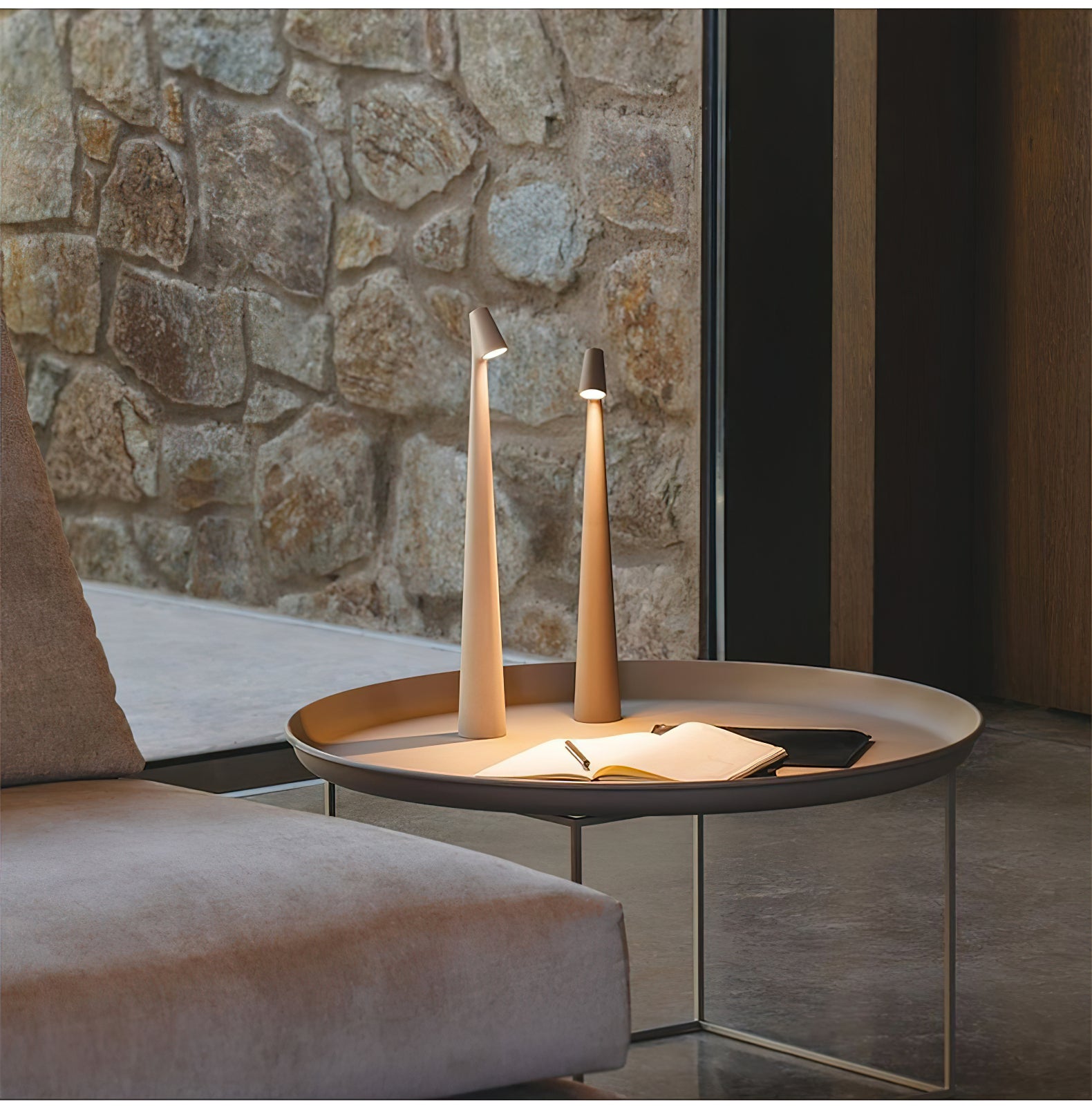 アフリカ ポータブル テーブル ランプ