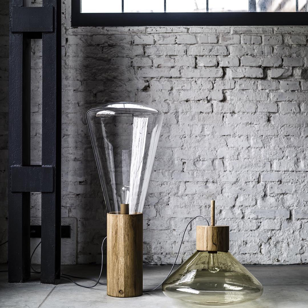 電球テーブルランプ