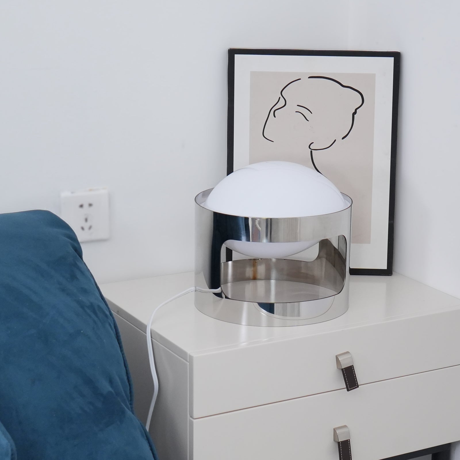 KD27 テーブルランプ