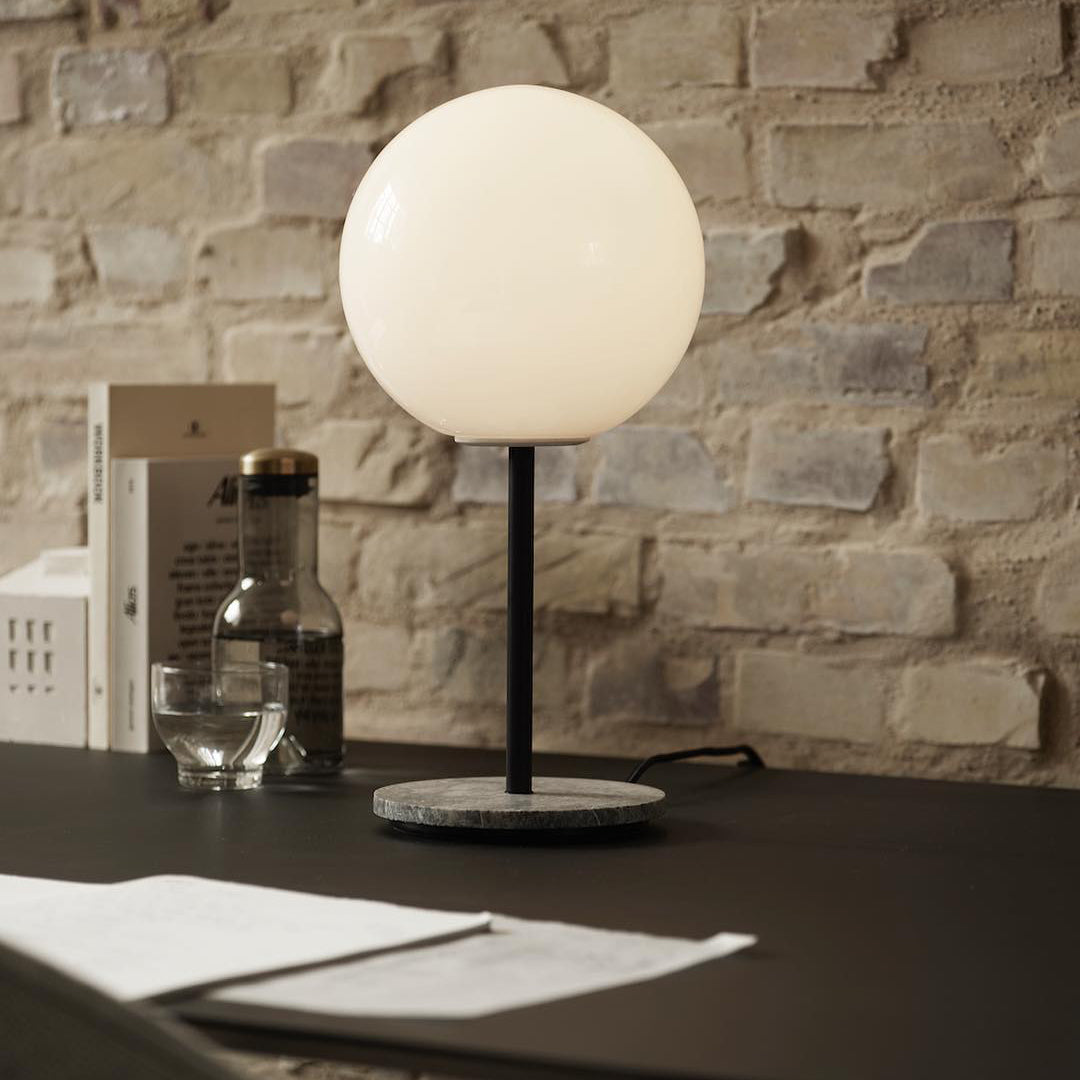 TR Bulb Table Lamp