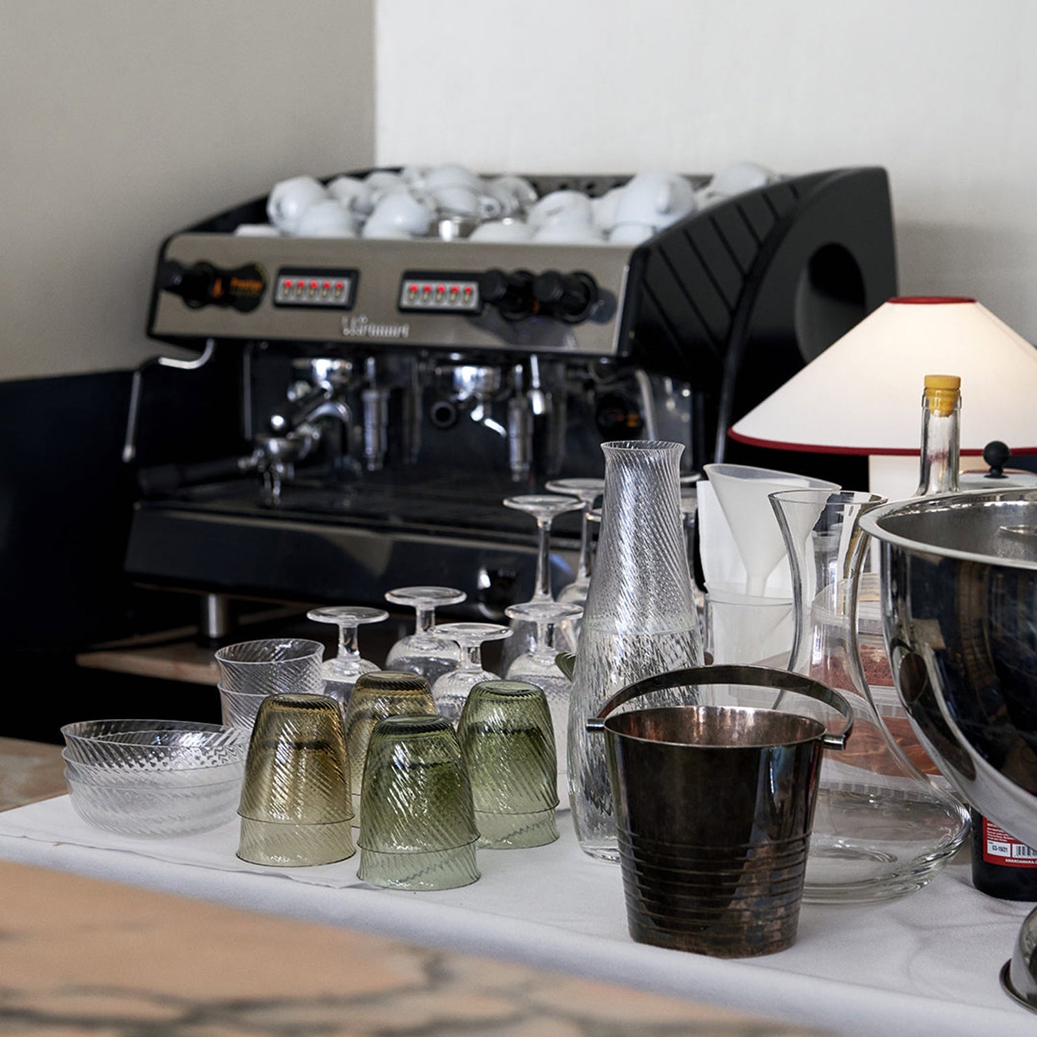 フレイ テーブルランプ