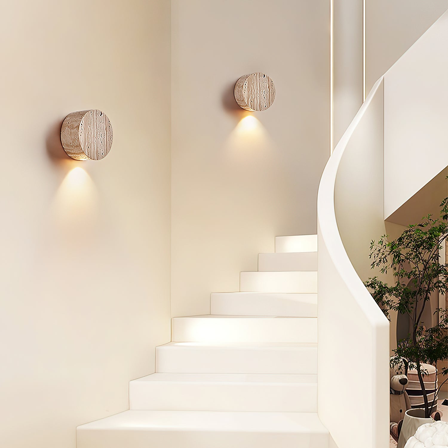 Lytheris Wall Light