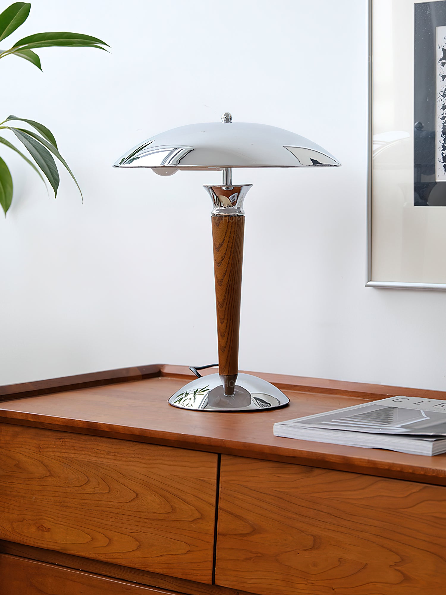 ヘルメットテーブルランプ