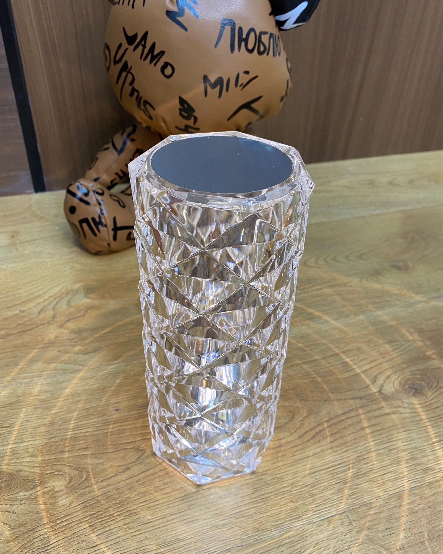 Diamond Cut Table Lamp