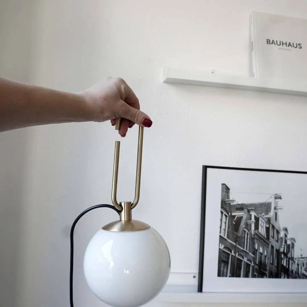 NH テーブルランプ