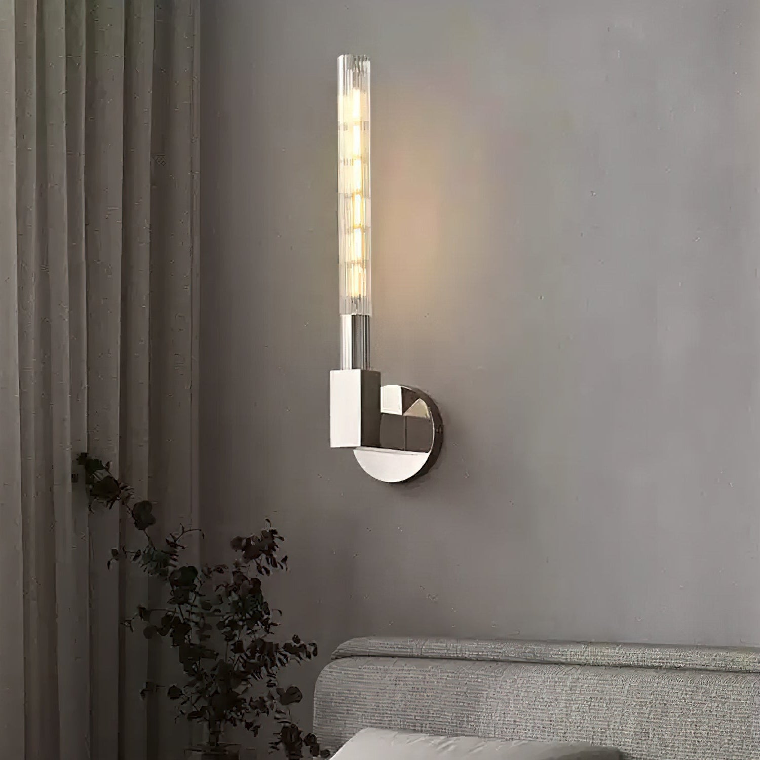 Raiza Wall Sconce