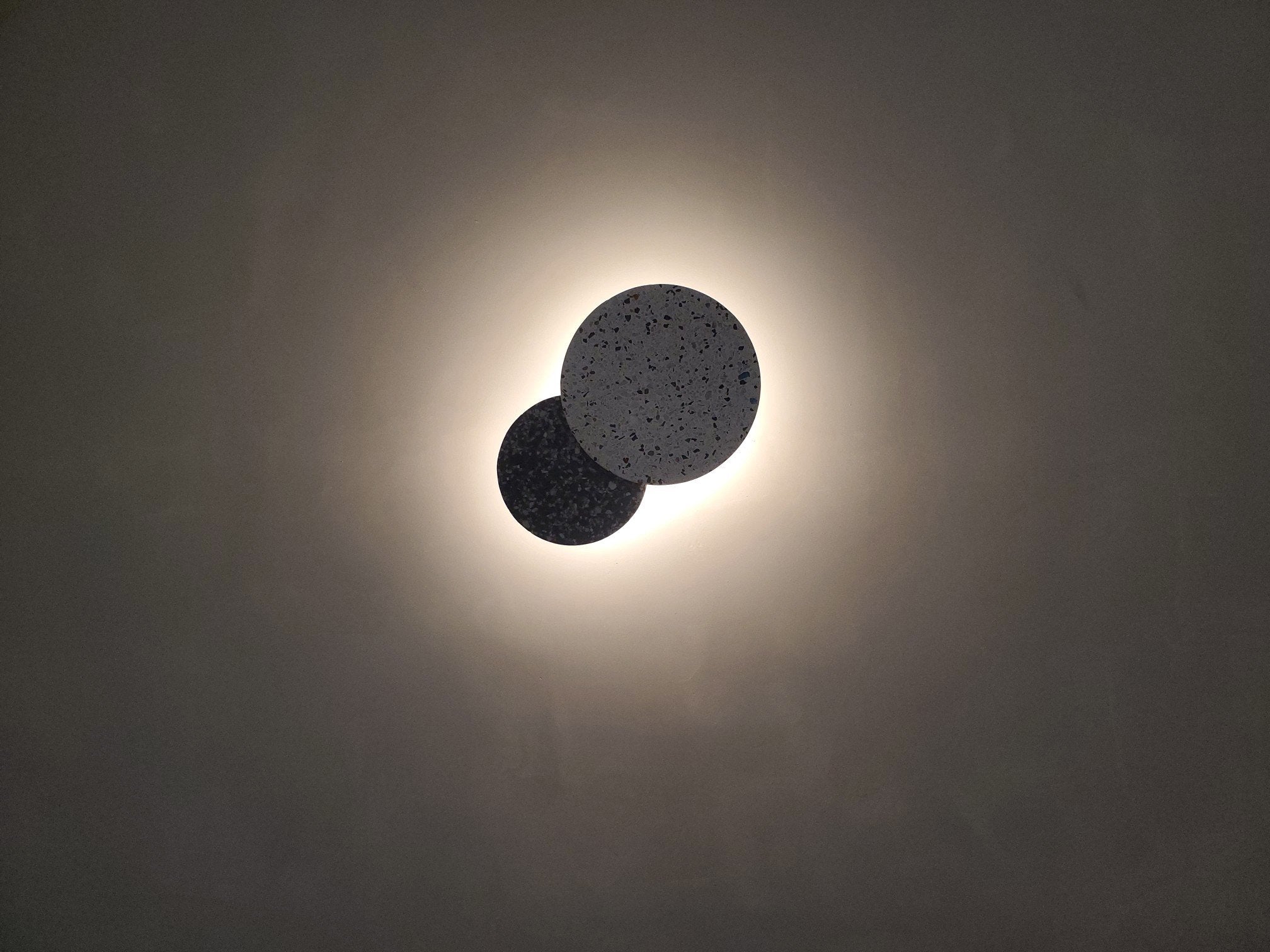 ピンウォールランプ