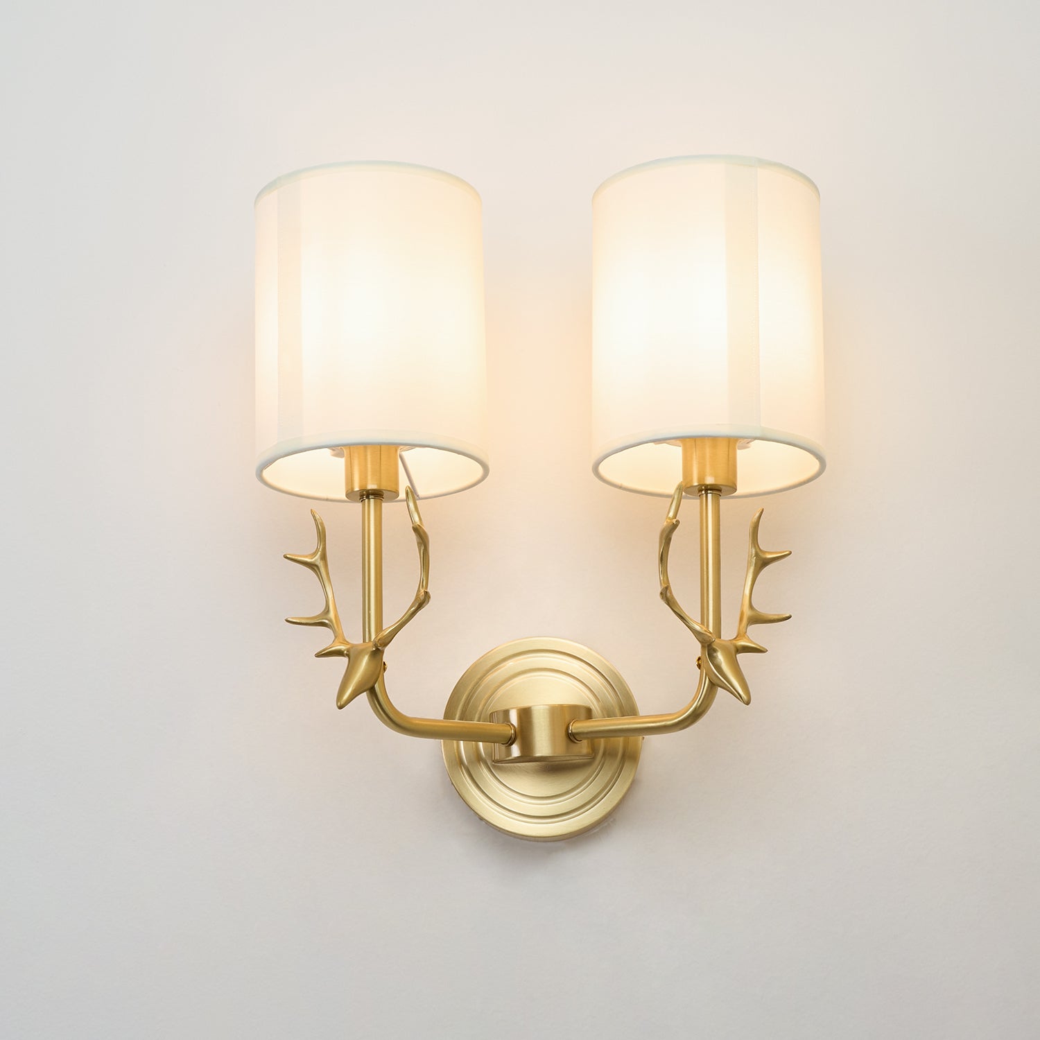 真鍮製鹿の頭のウォールライト