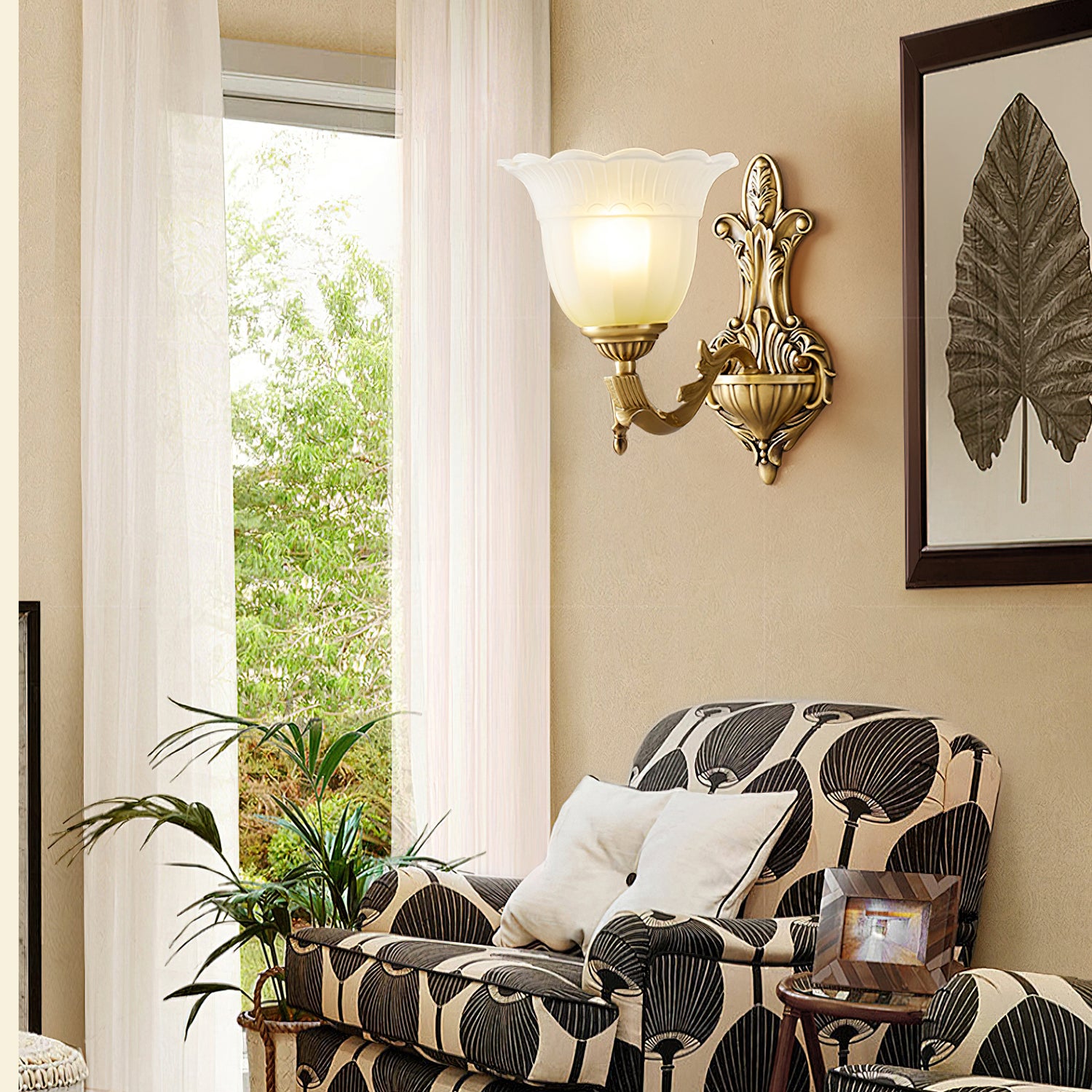 パノンフローラルウォールランプ