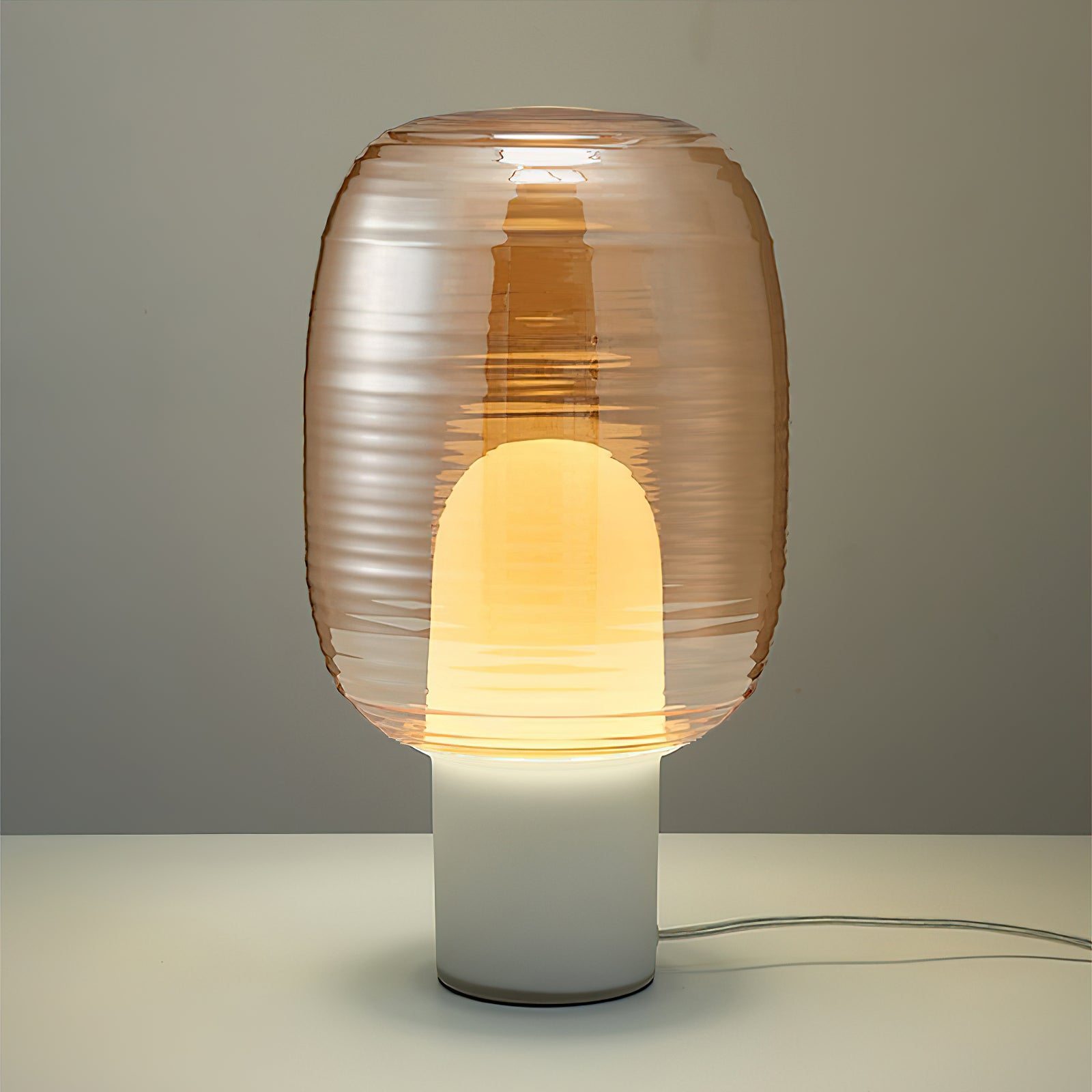 ギア テーブルランプ