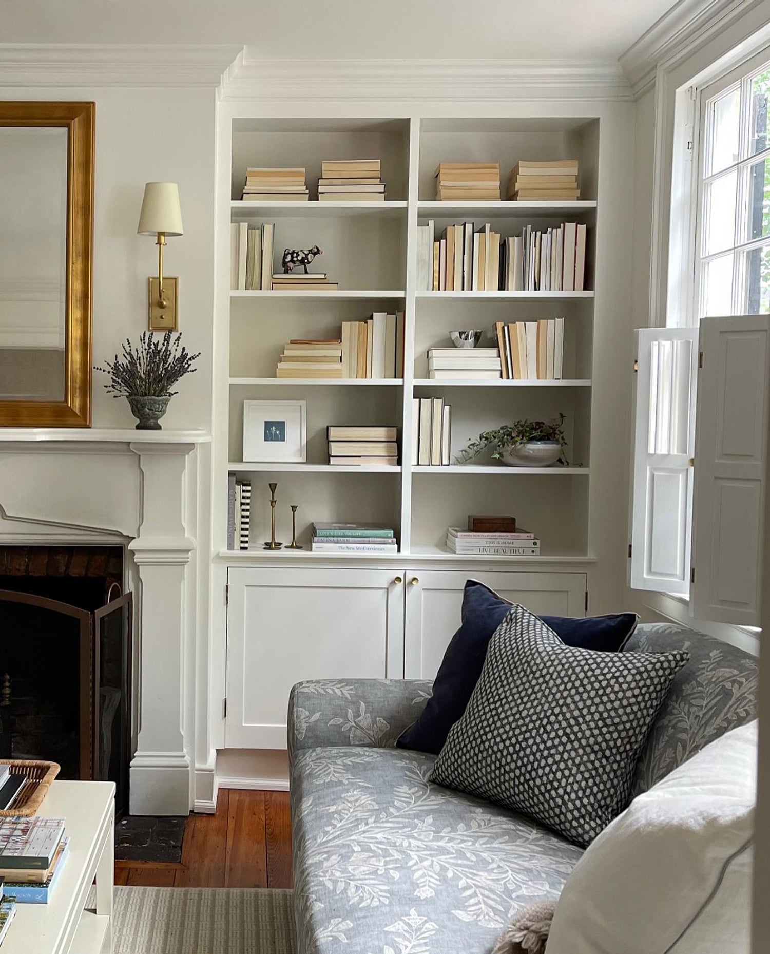 タヴェルニエ ウォールランプ