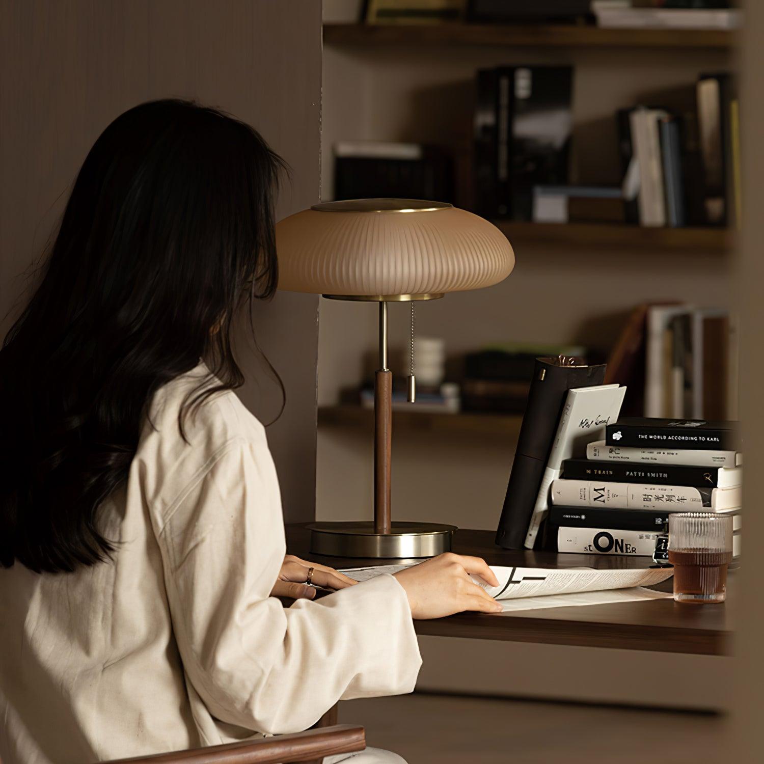 松茸テーブルランプ