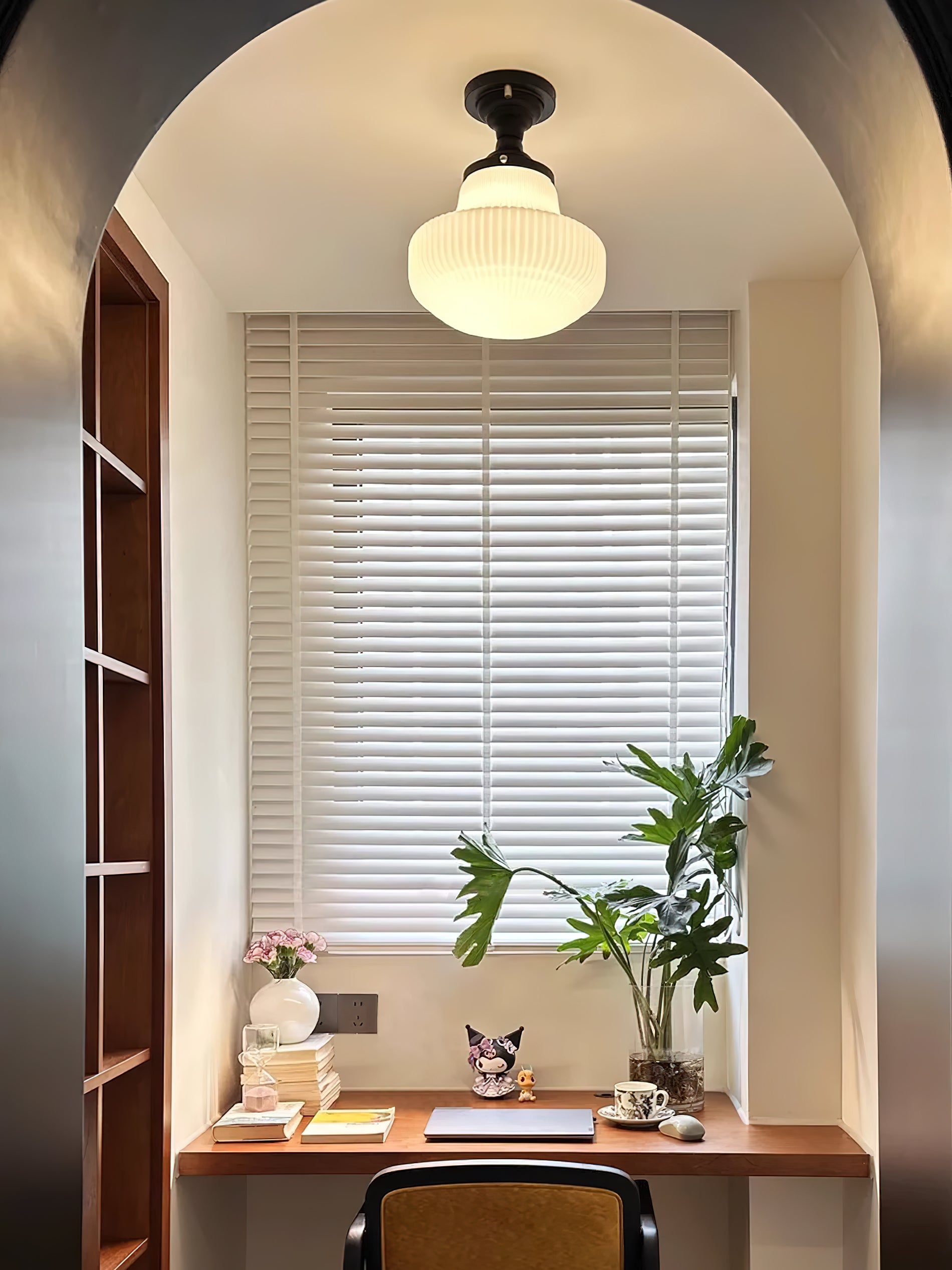 校舎のシーリングライト