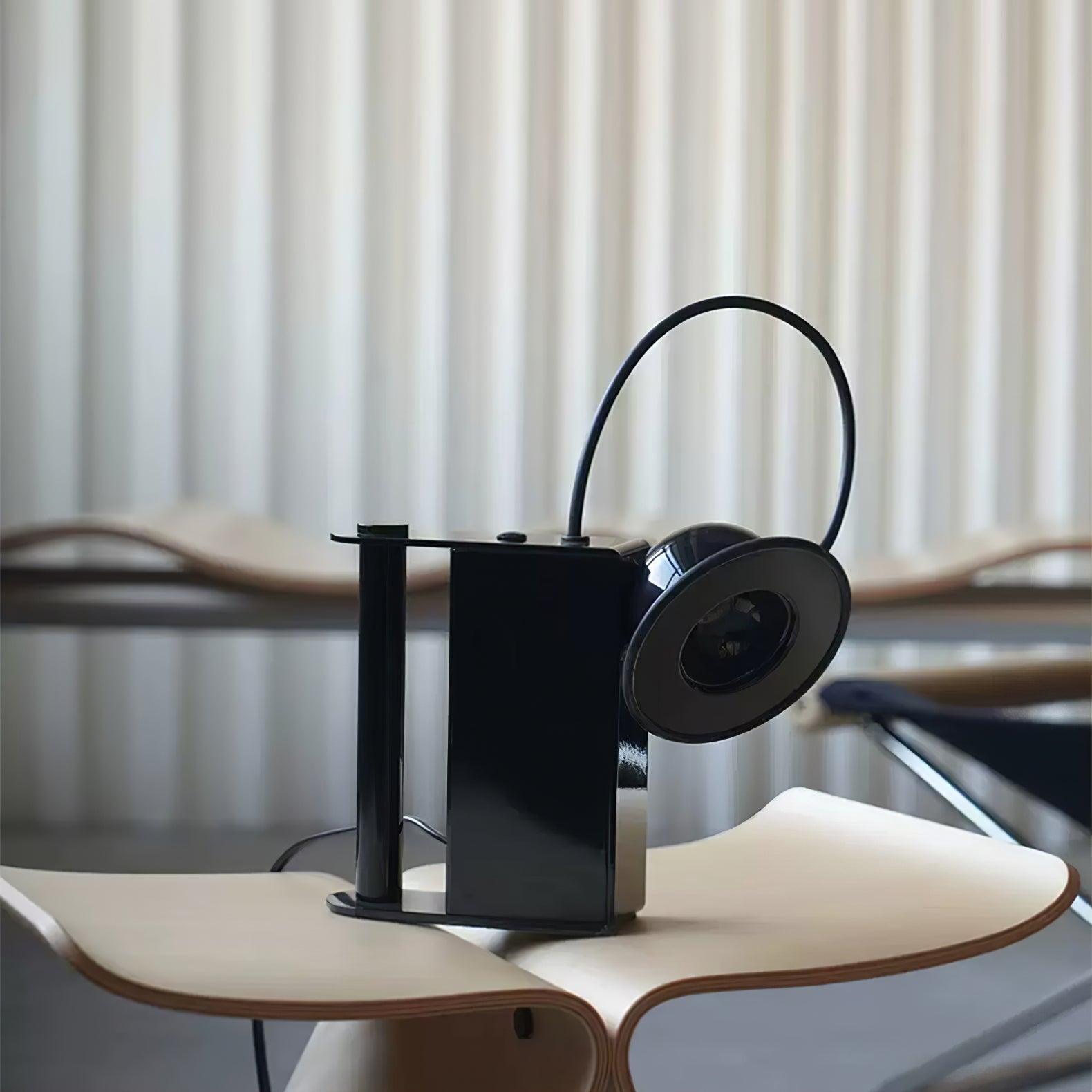 ローランド カメラテーブルライト