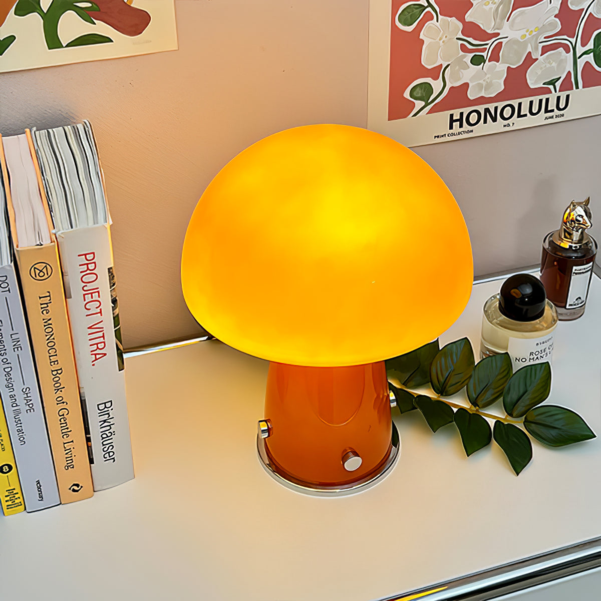 キノコのテーブルランプ