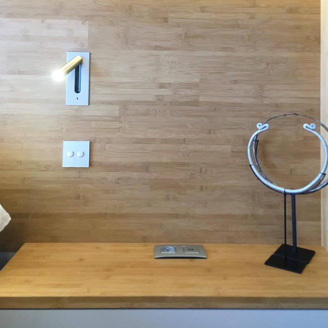 モダンミニマリスト寝室用ウォールランプ