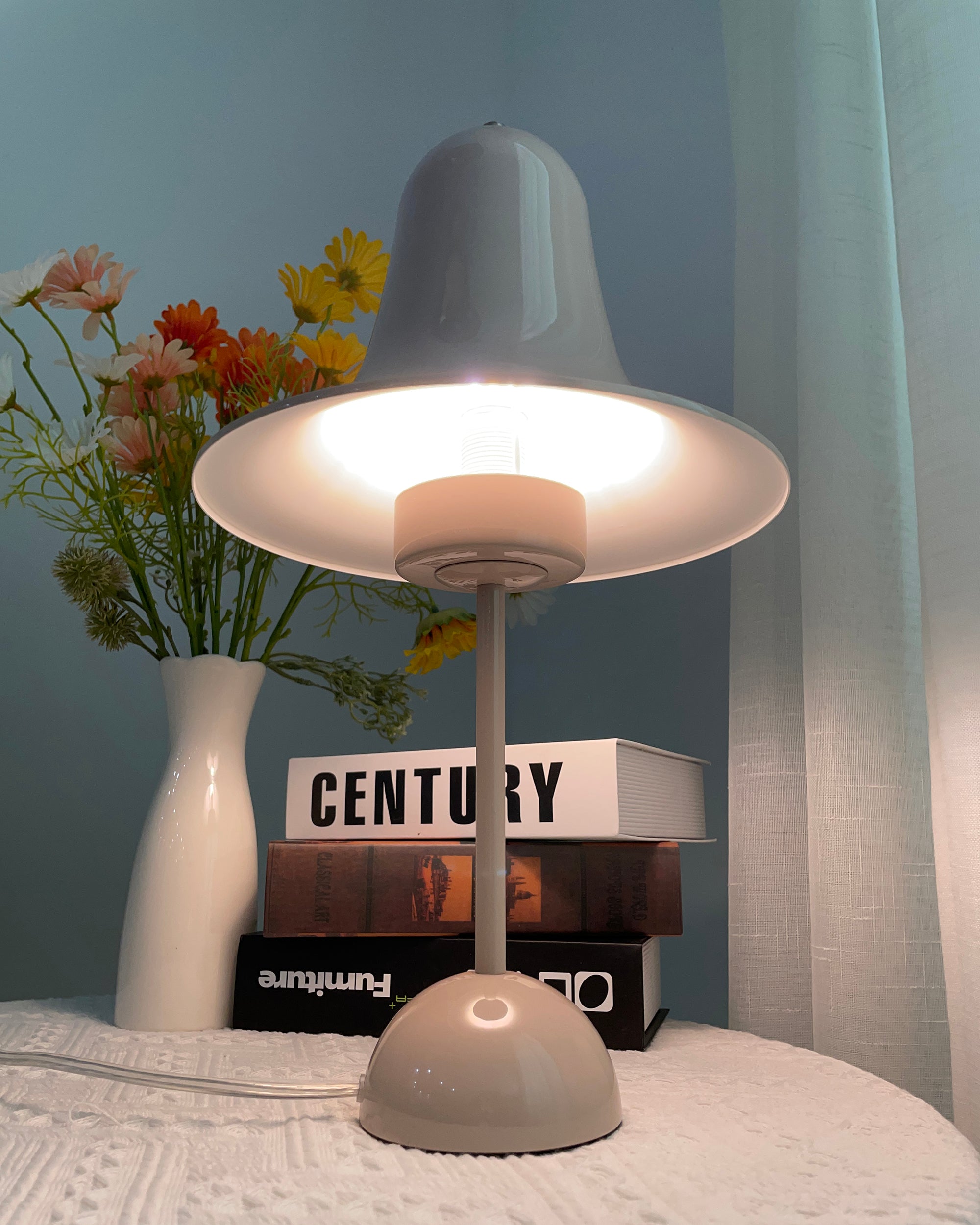 Pantop Table Lamp