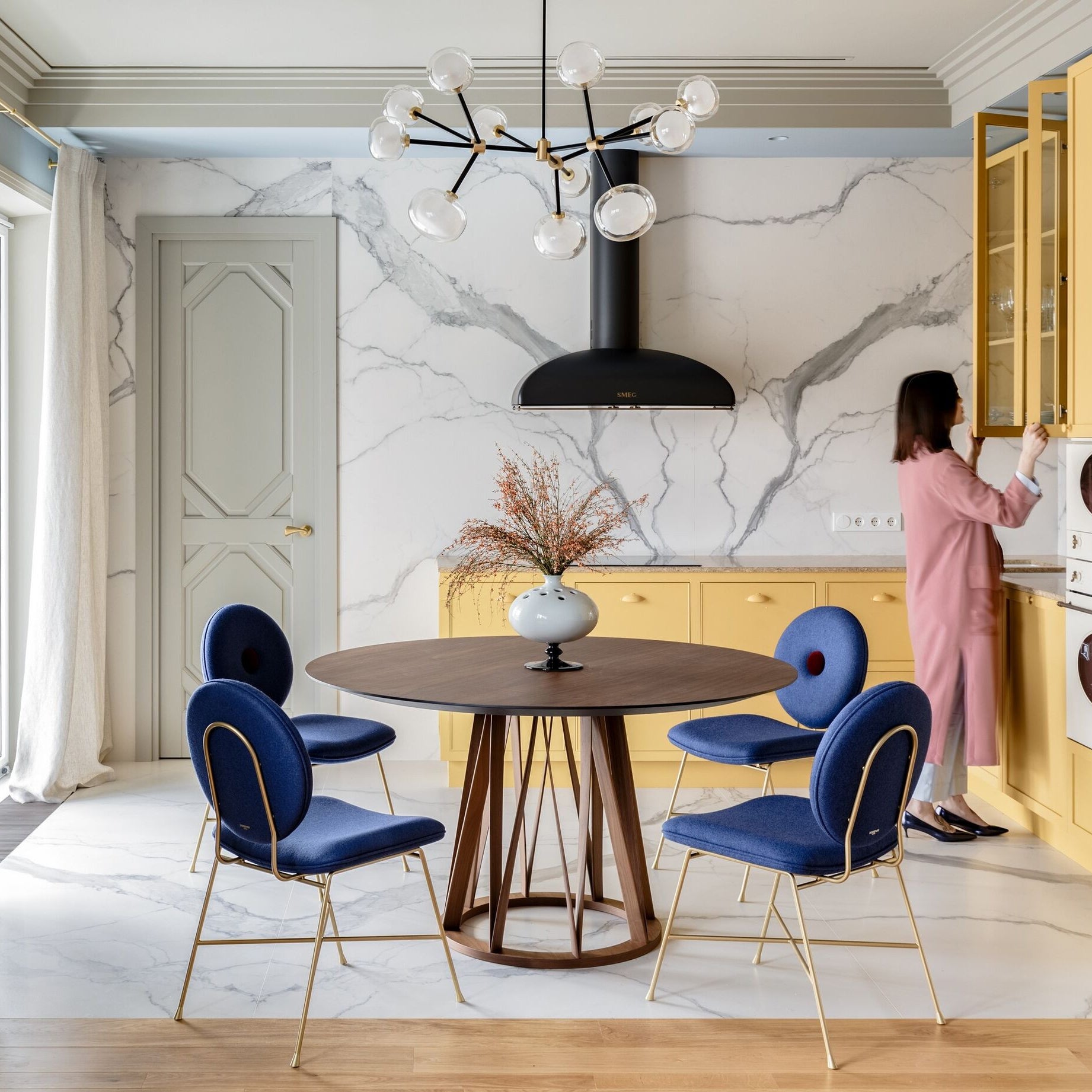 ナビラシャンデリア