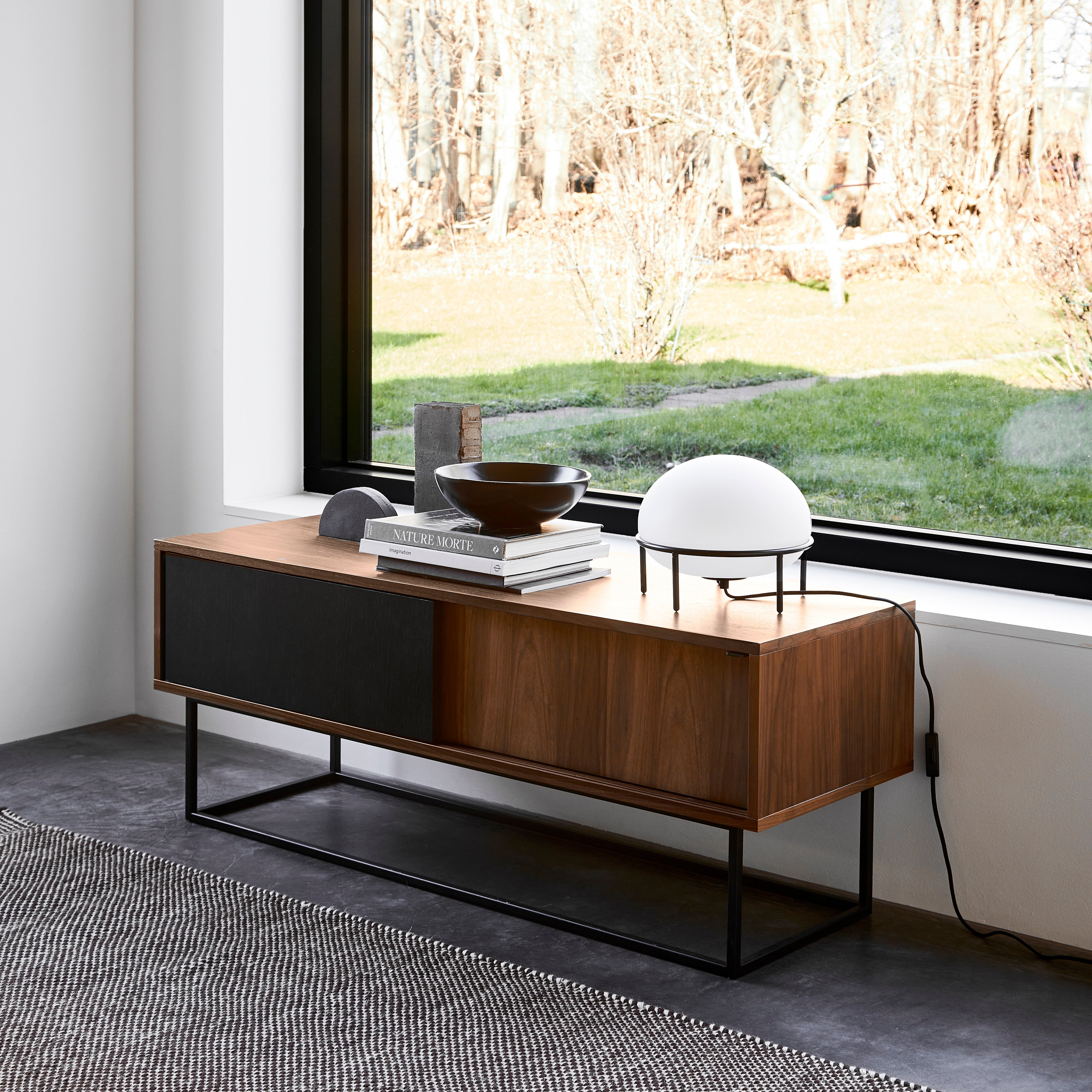 ポンプテーブルランプ