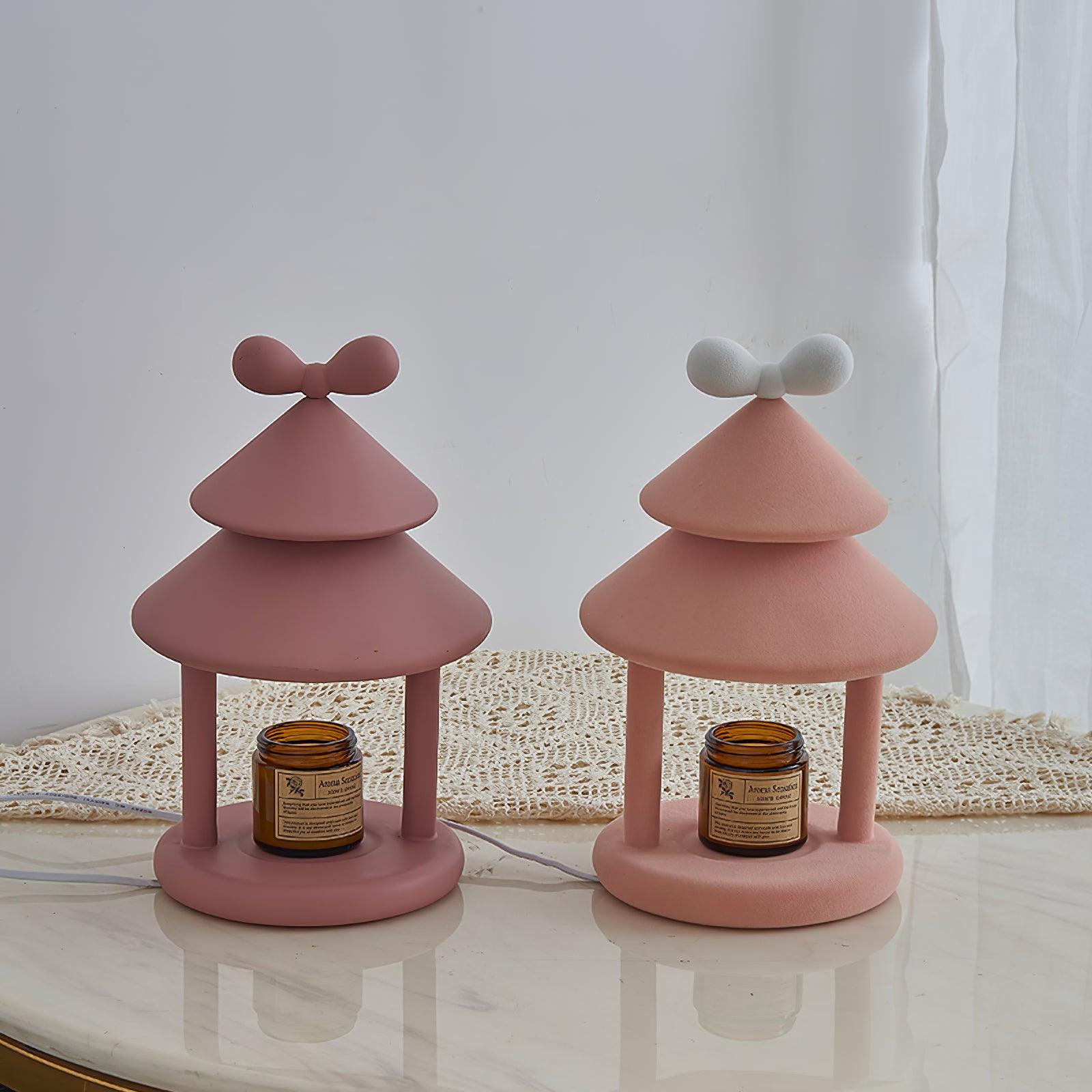 ボウタイコーンテーブルランプ