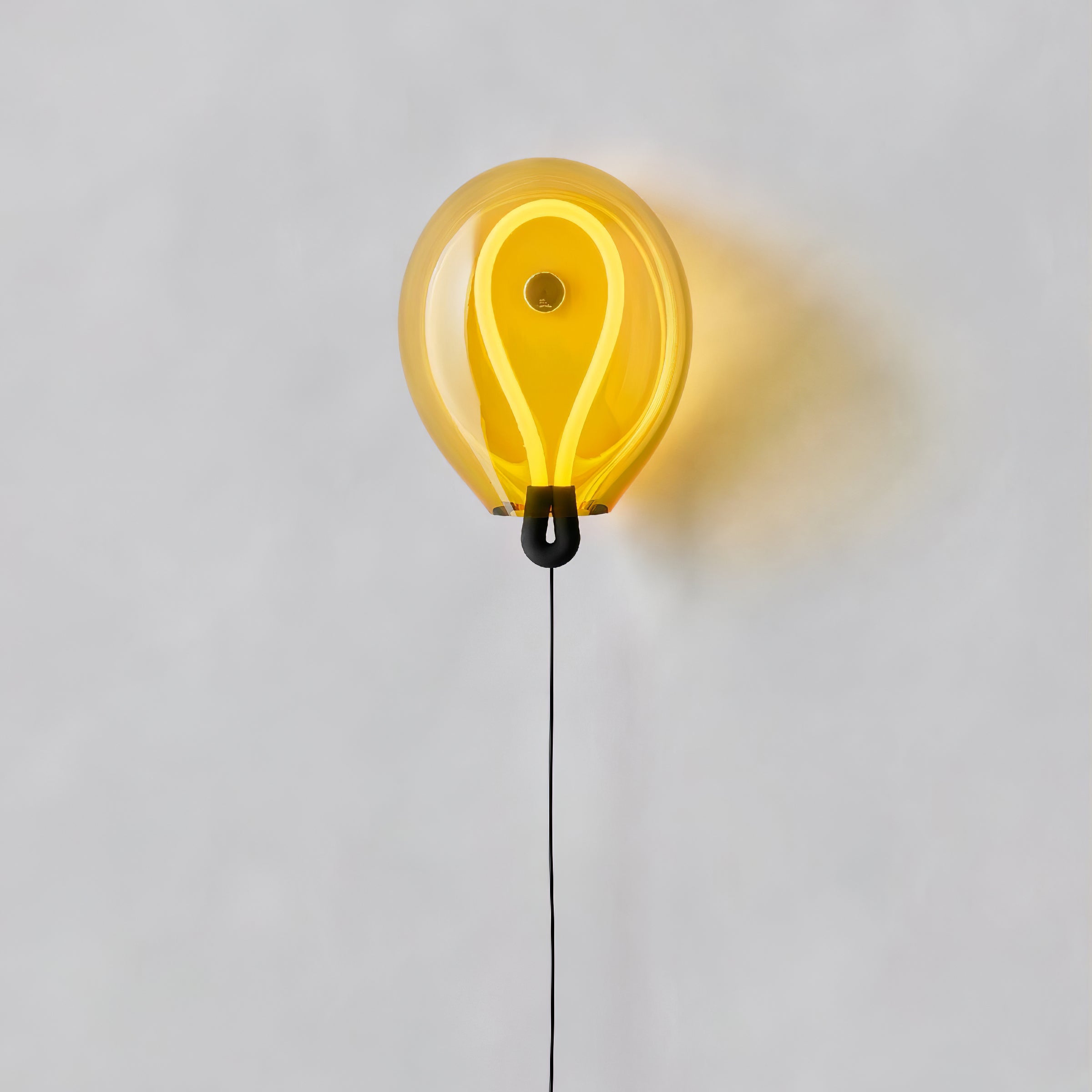 ブラ ウォール ライト