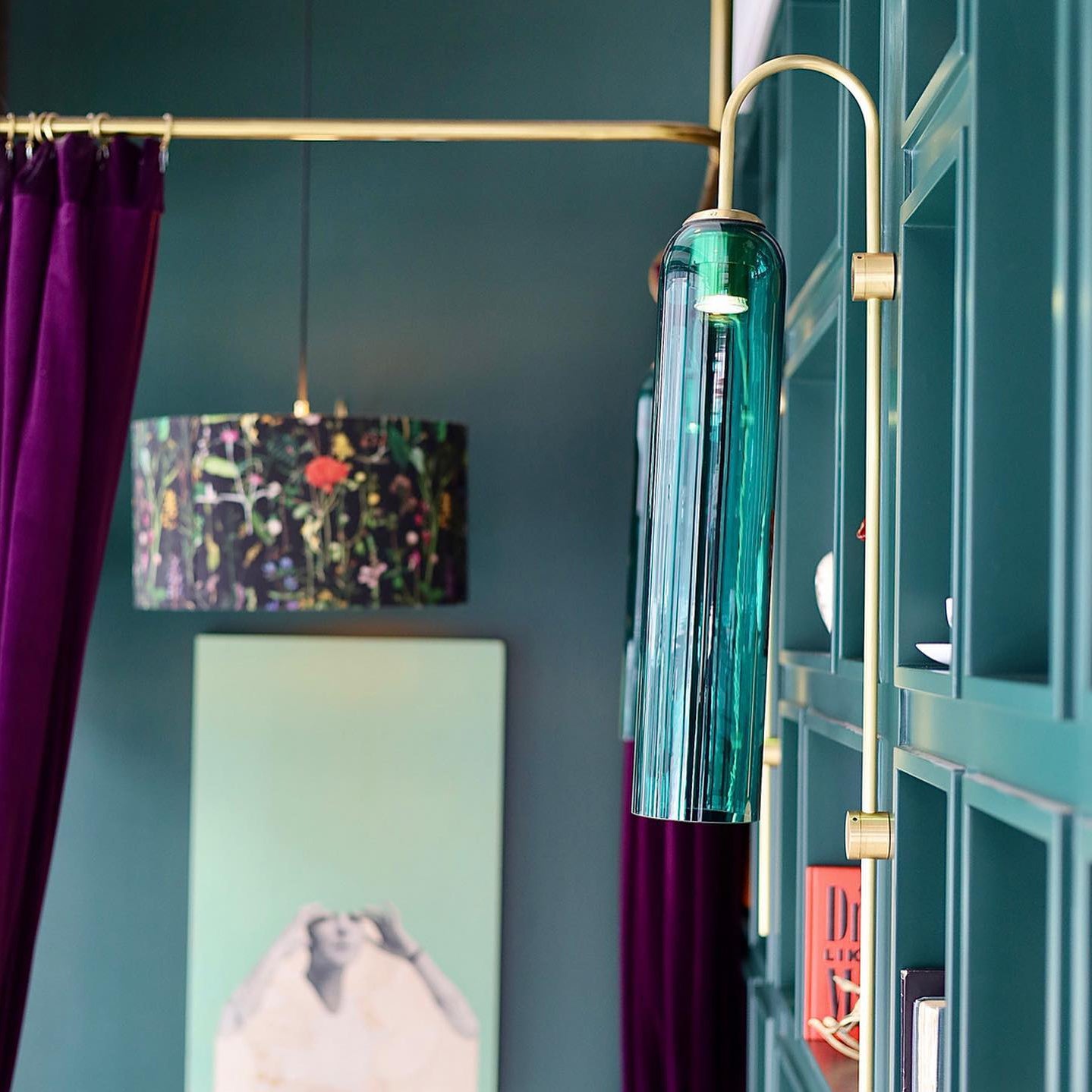 Long Tube Glass Wall Lamp