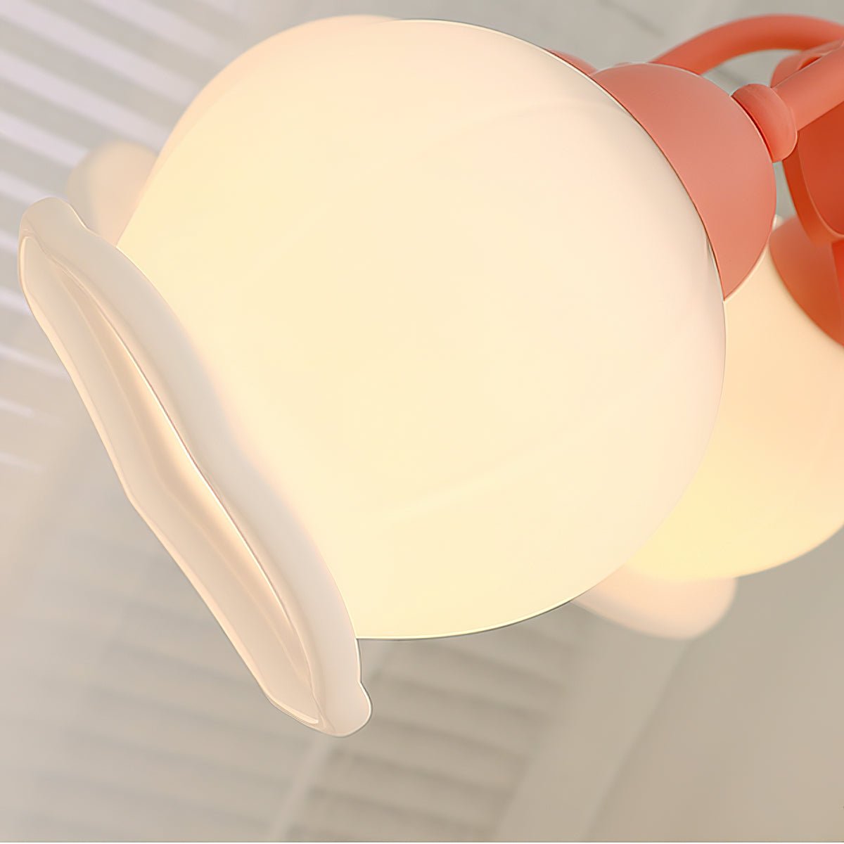 クリームガラスバッドシーリングランプ