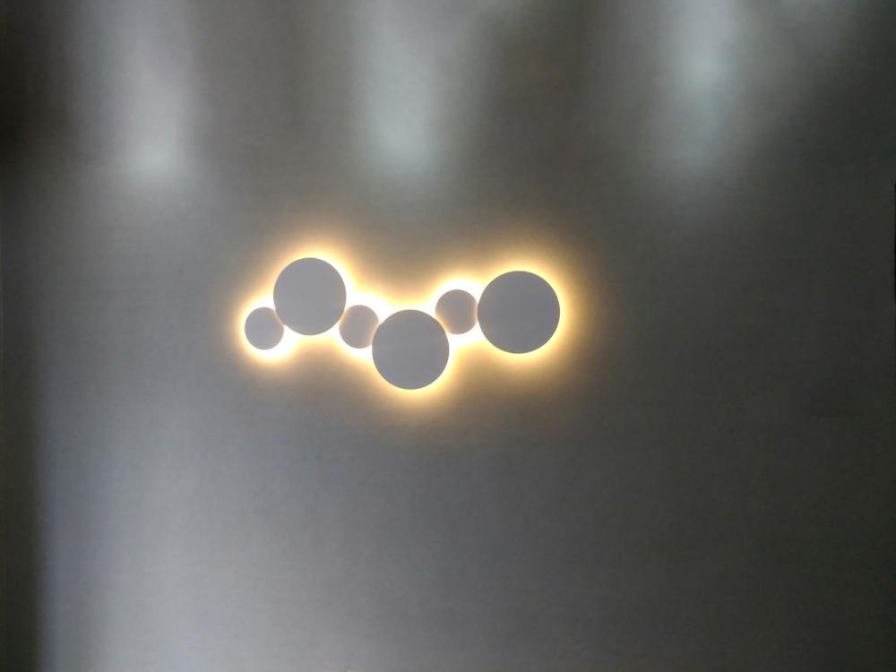 Puck Wall Art Wall Lamp