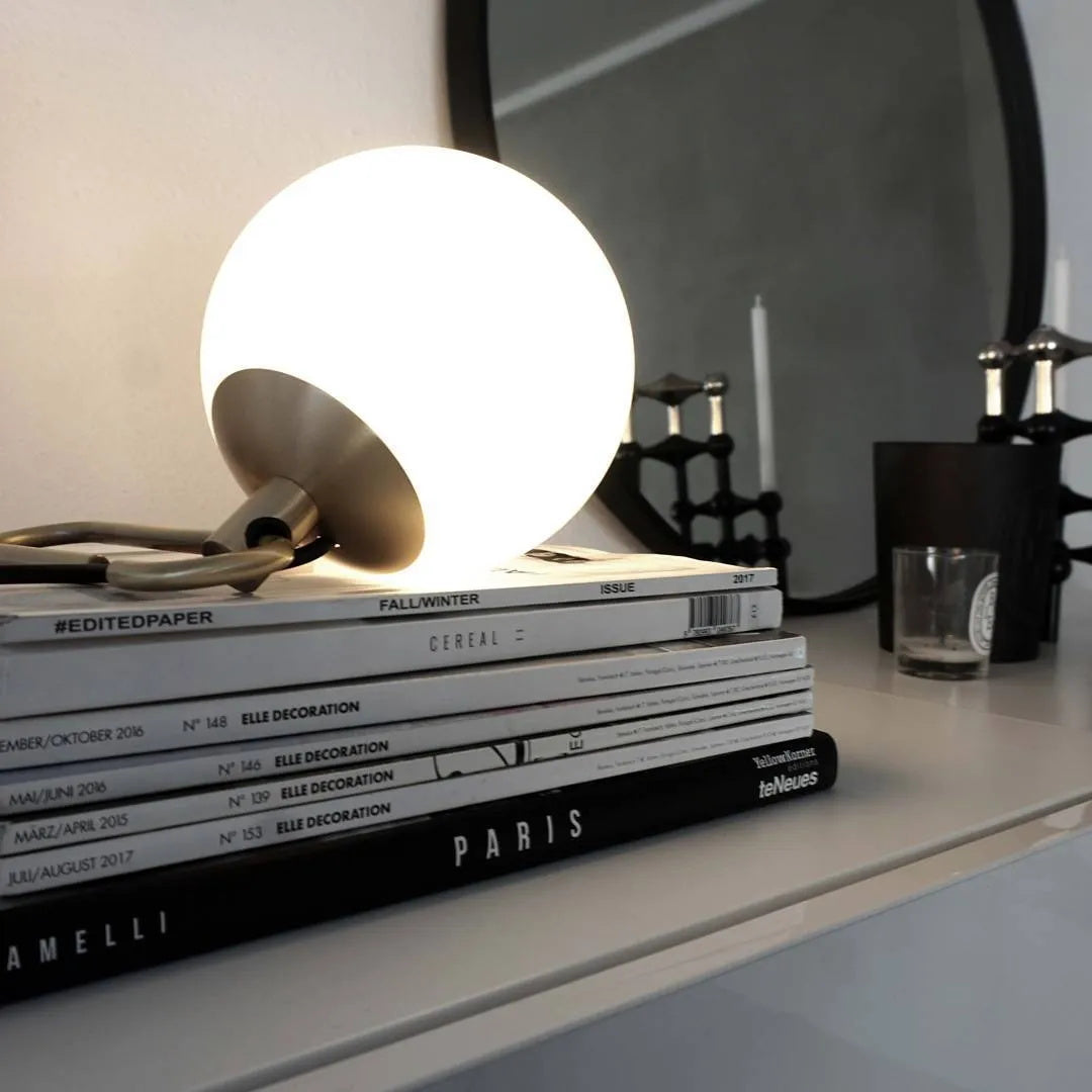 NH テーブルランプ