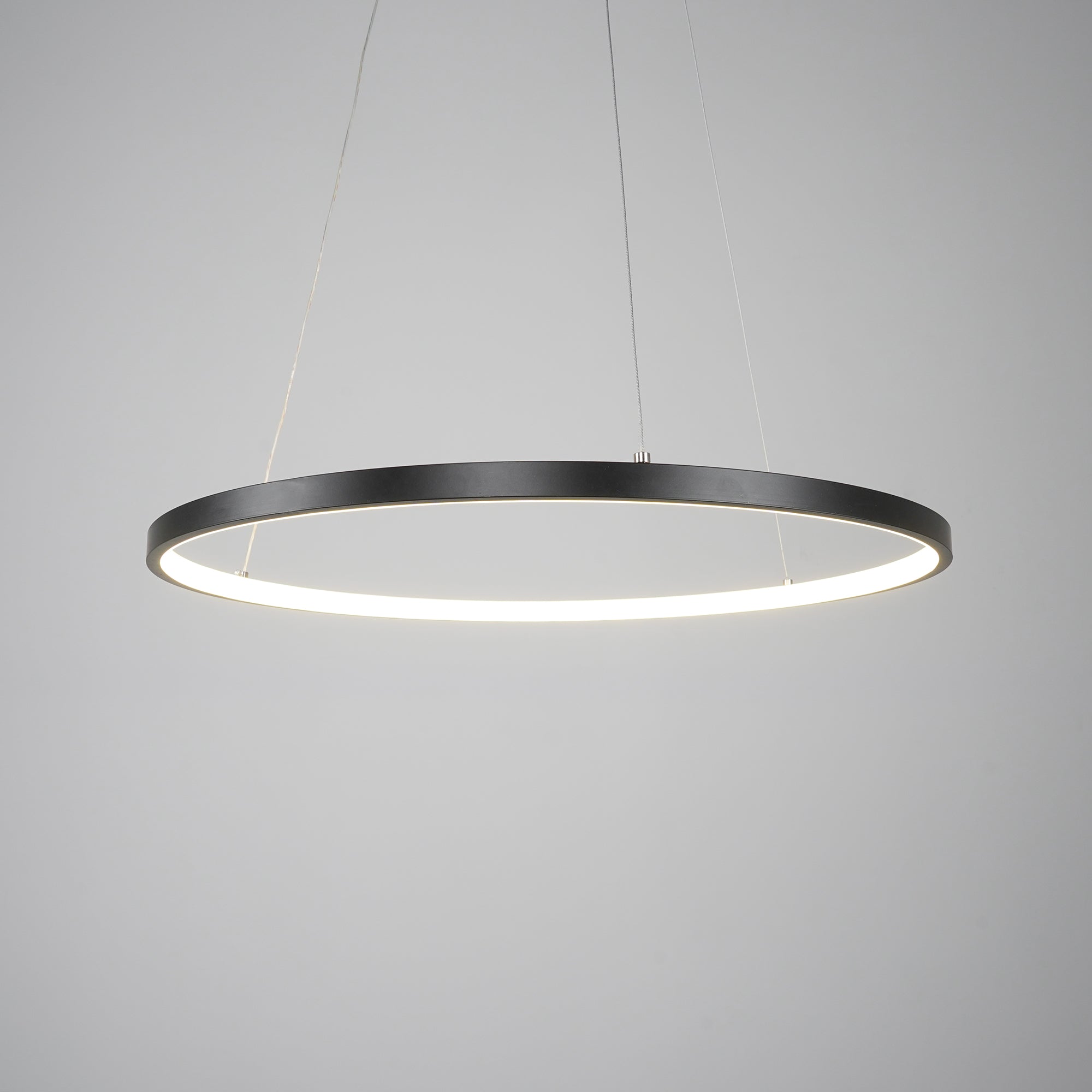 ロホヤのゴールドシャンデリア