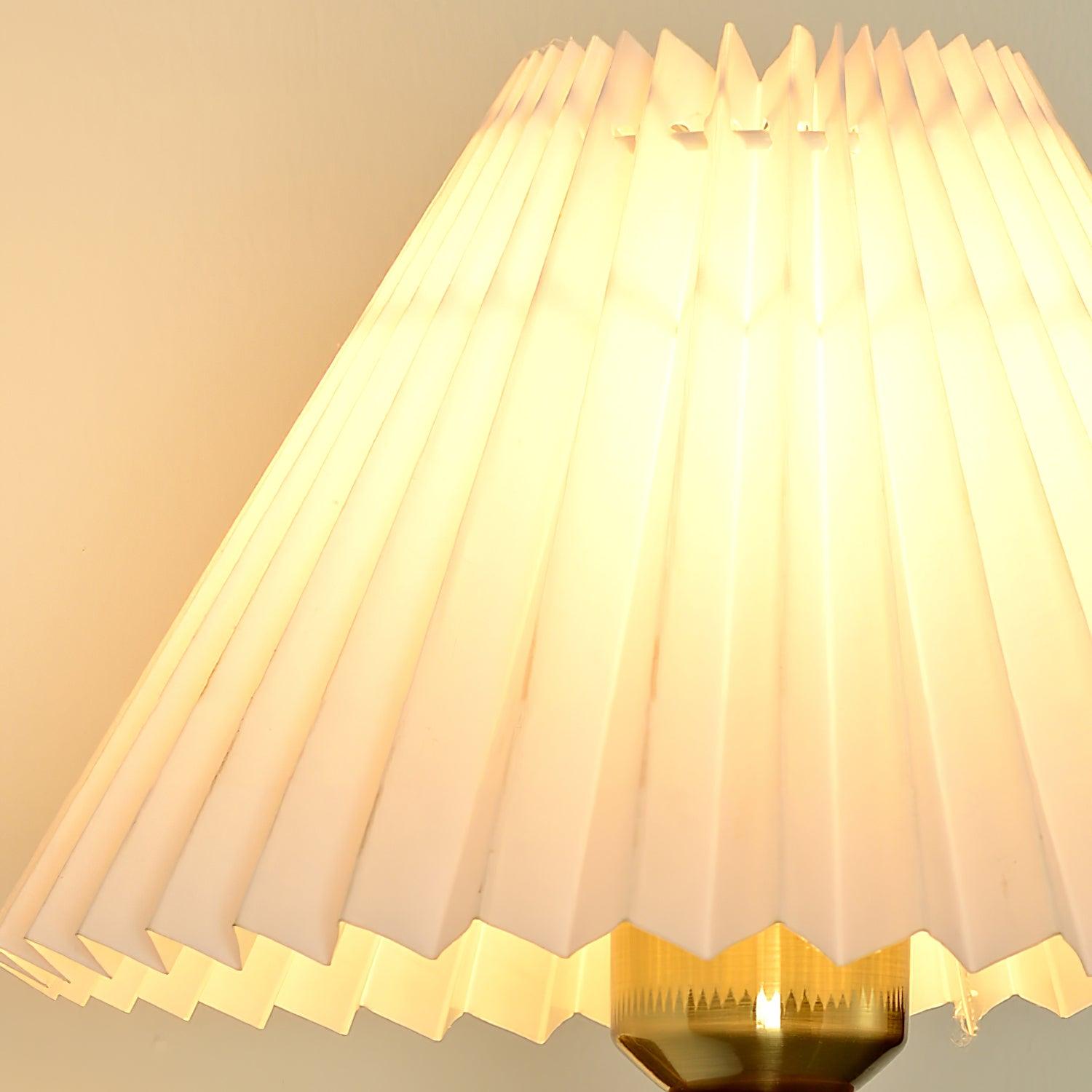 プリーツウォールナットウォールライト