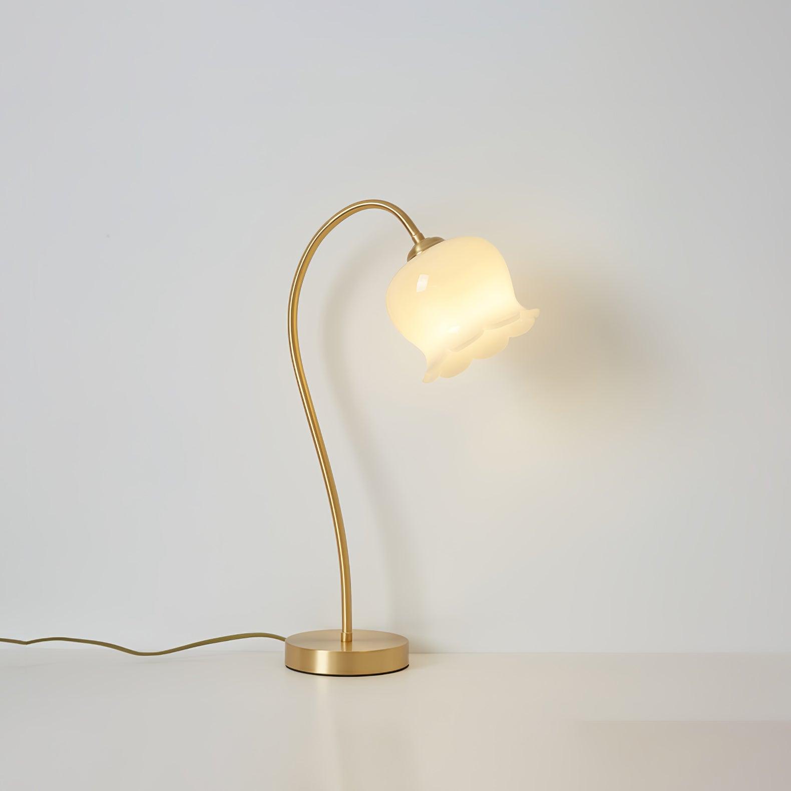 蘭のテーブルランプ