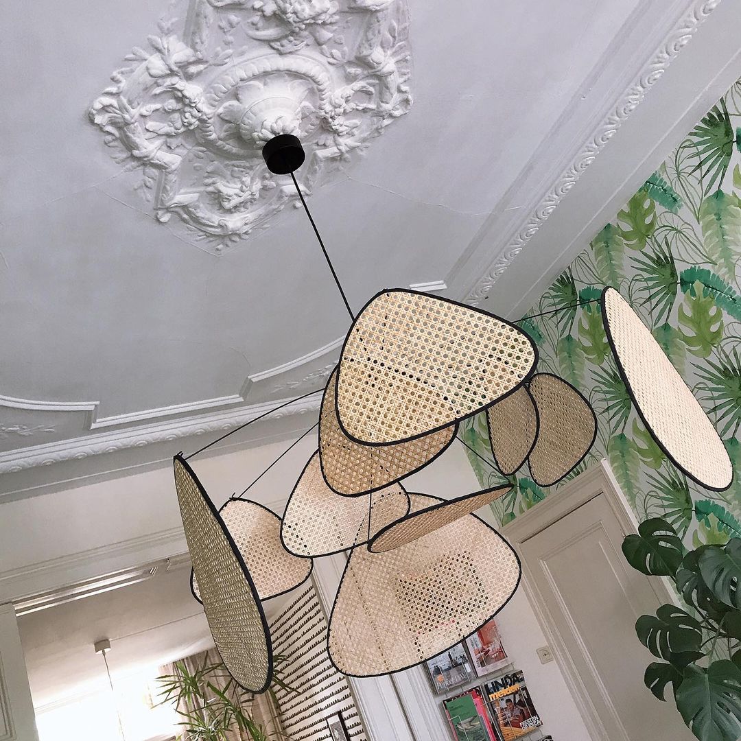 スクリーンカナージュサスペンション