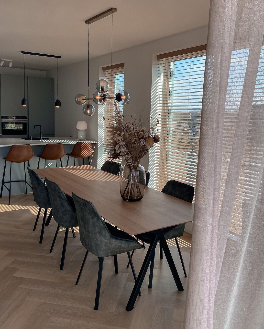 オーブシャンデリア