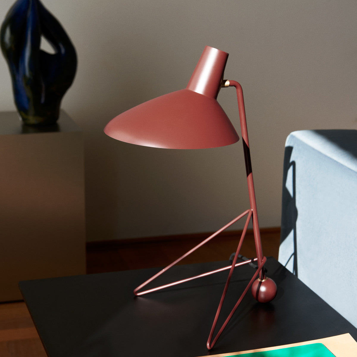 Tripod Table Lamp