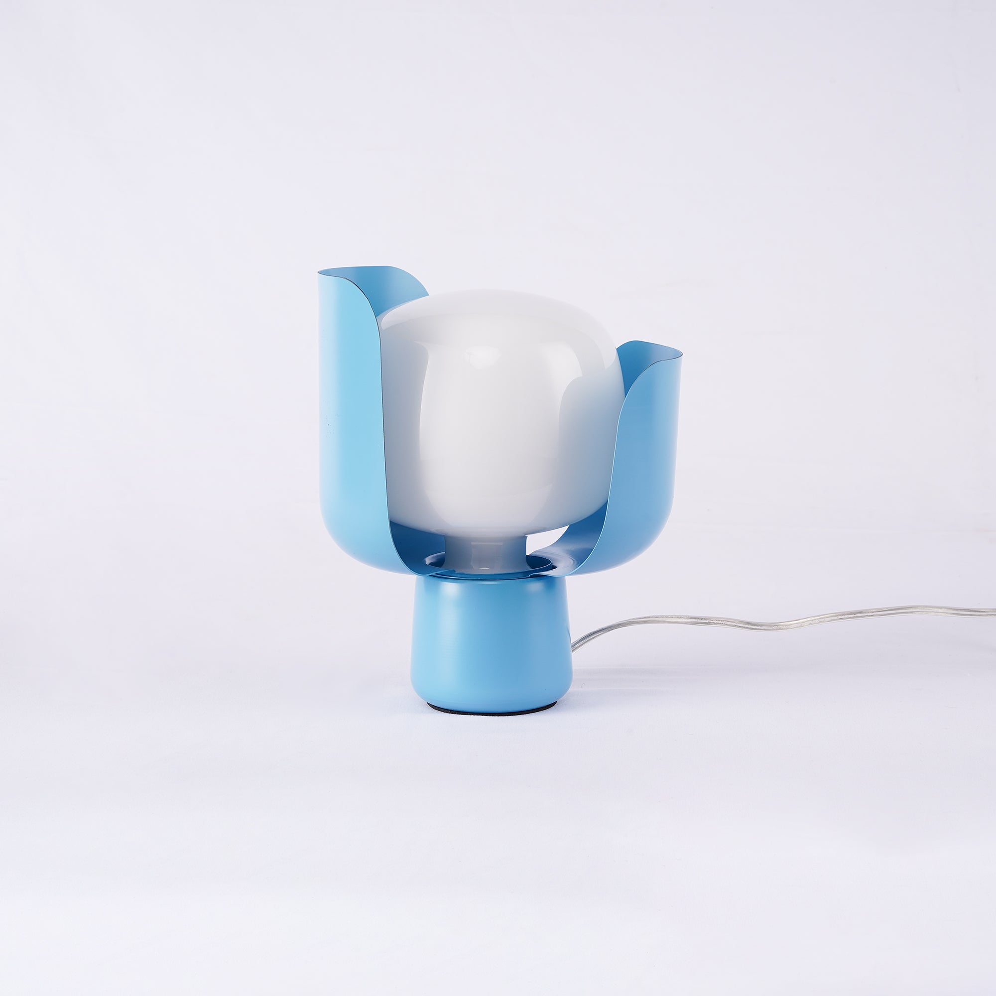 Blom Table Lamp