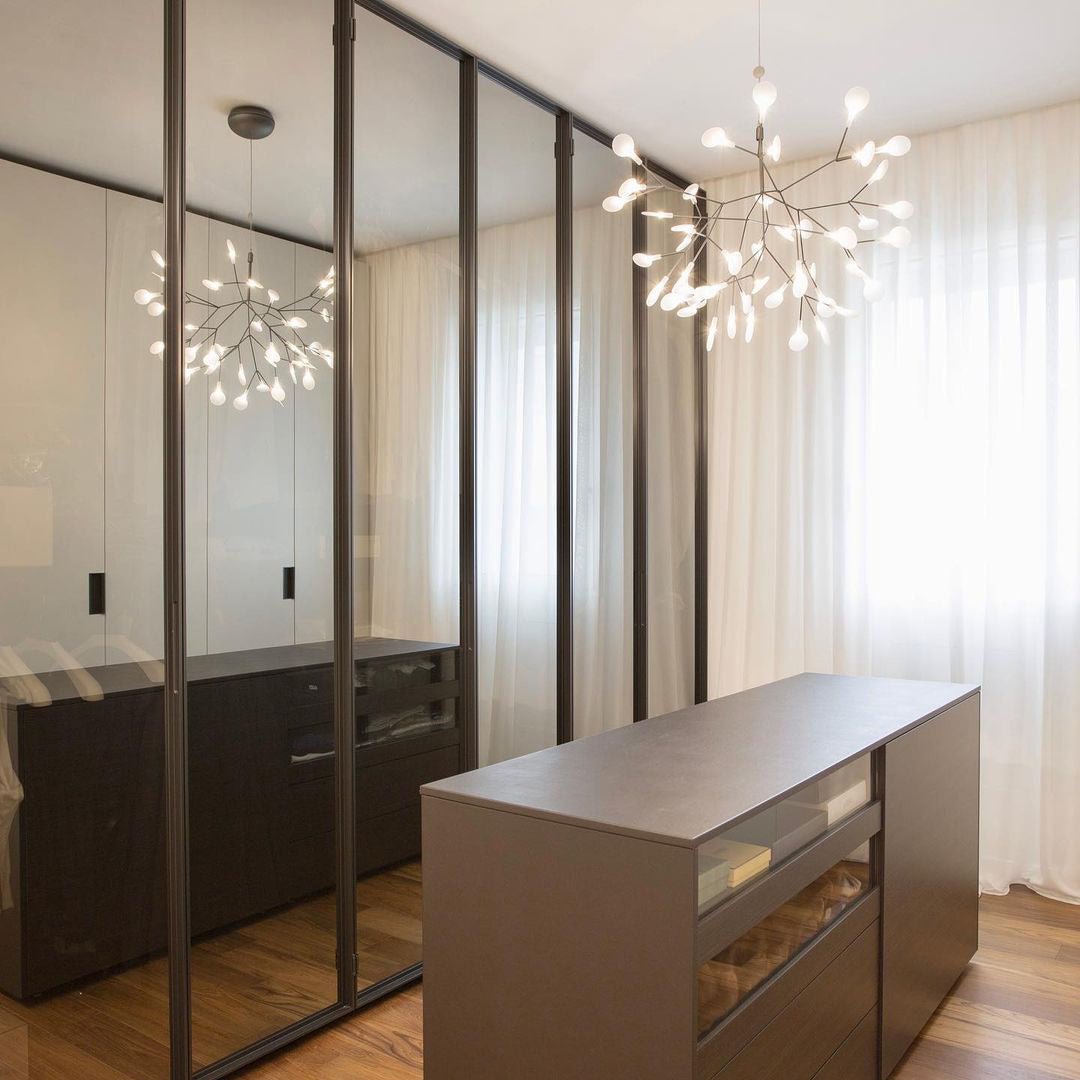 ヘラクレウム ブラック シャンデリア