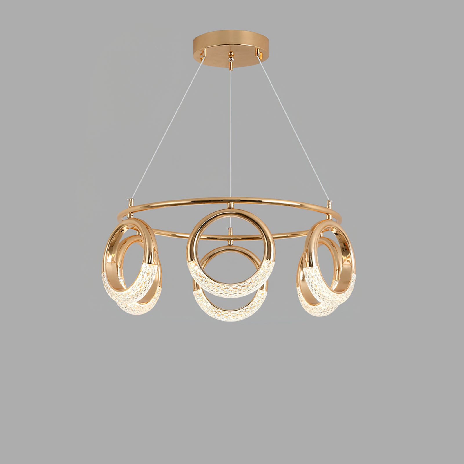 輝くイヤリングシャンデリア