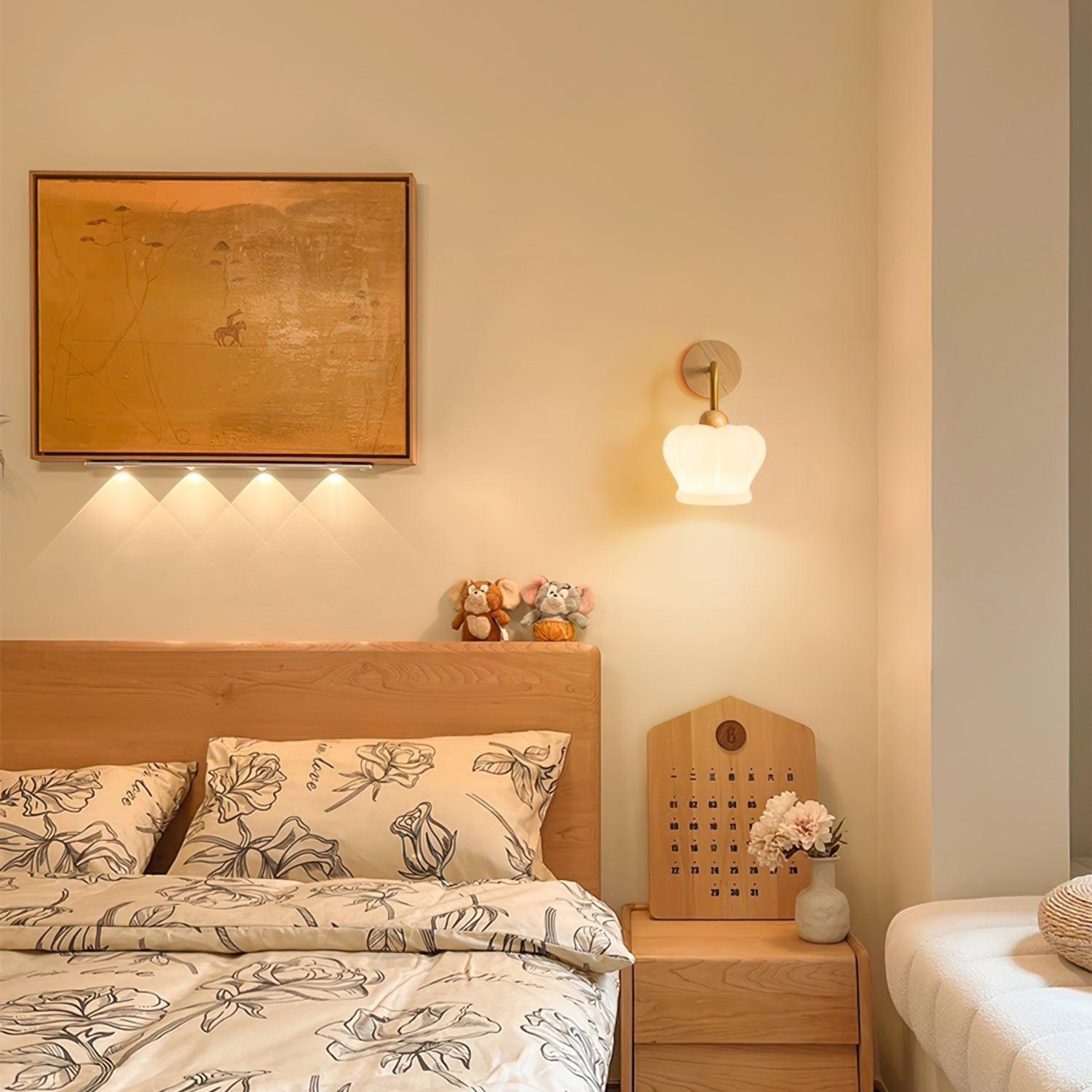 クラウンウォールランプ