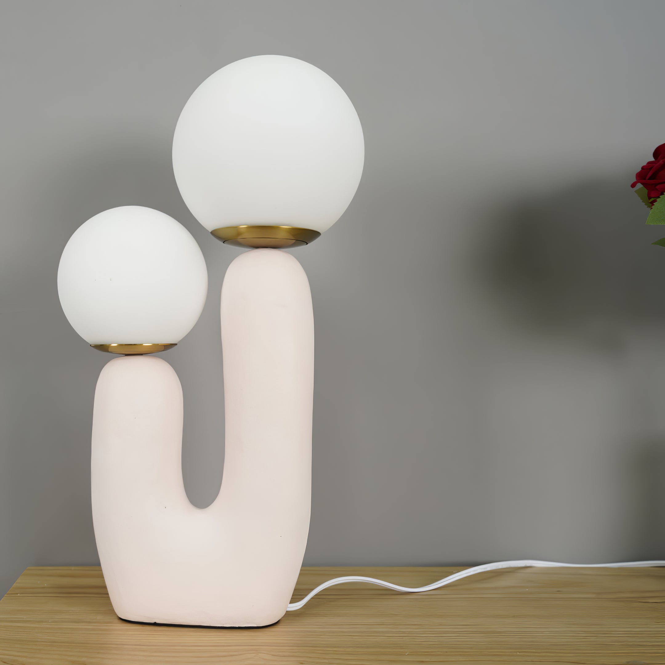 ウーラフテーブルランプ