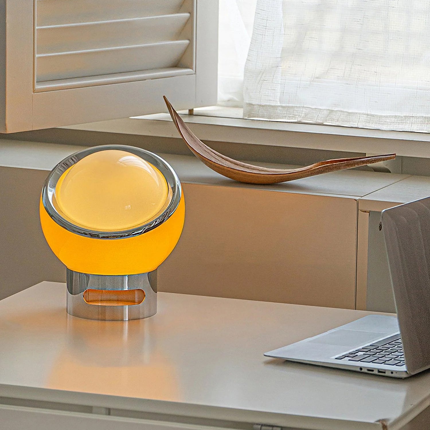 ヴァレリア テーブルランプ