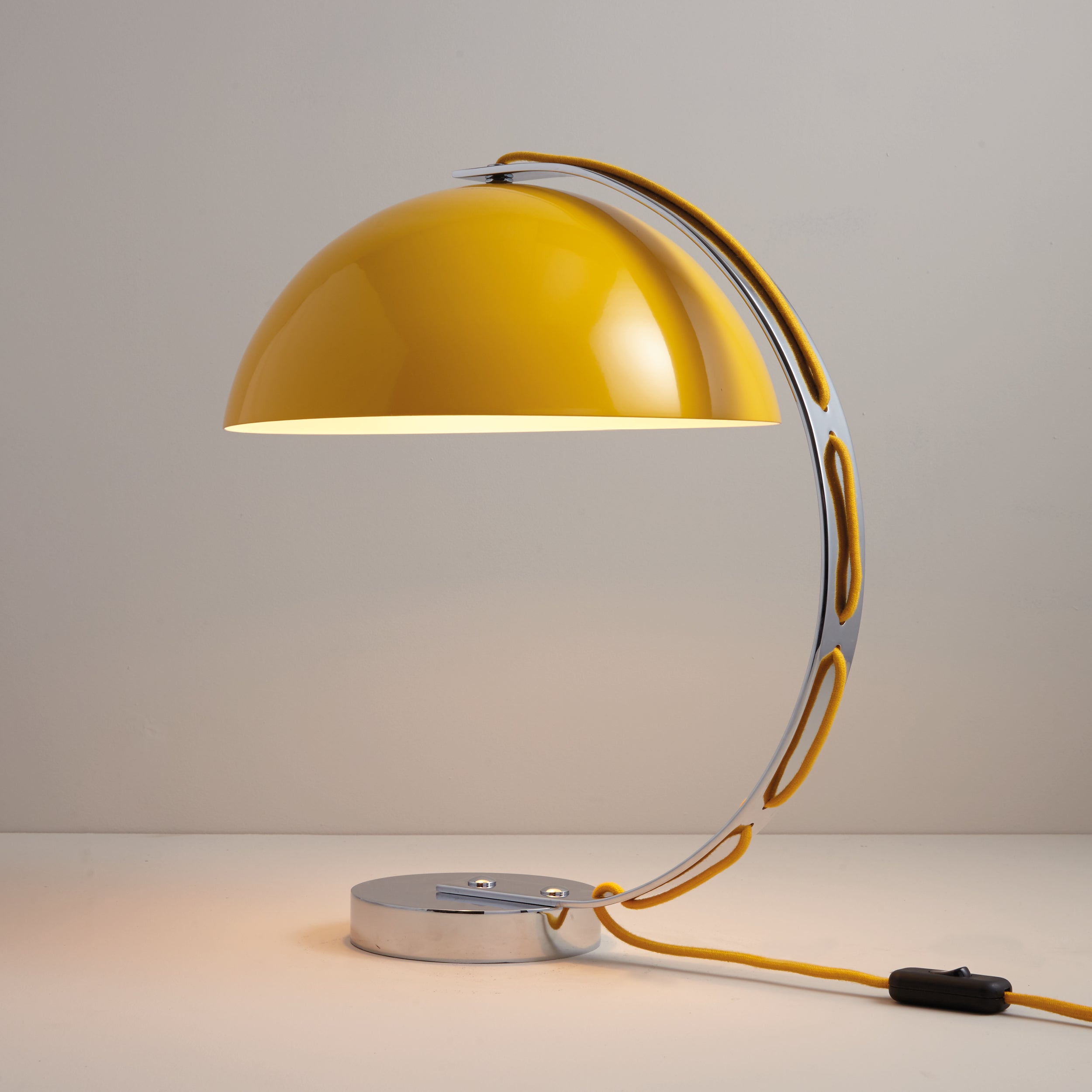 London Table Lamp