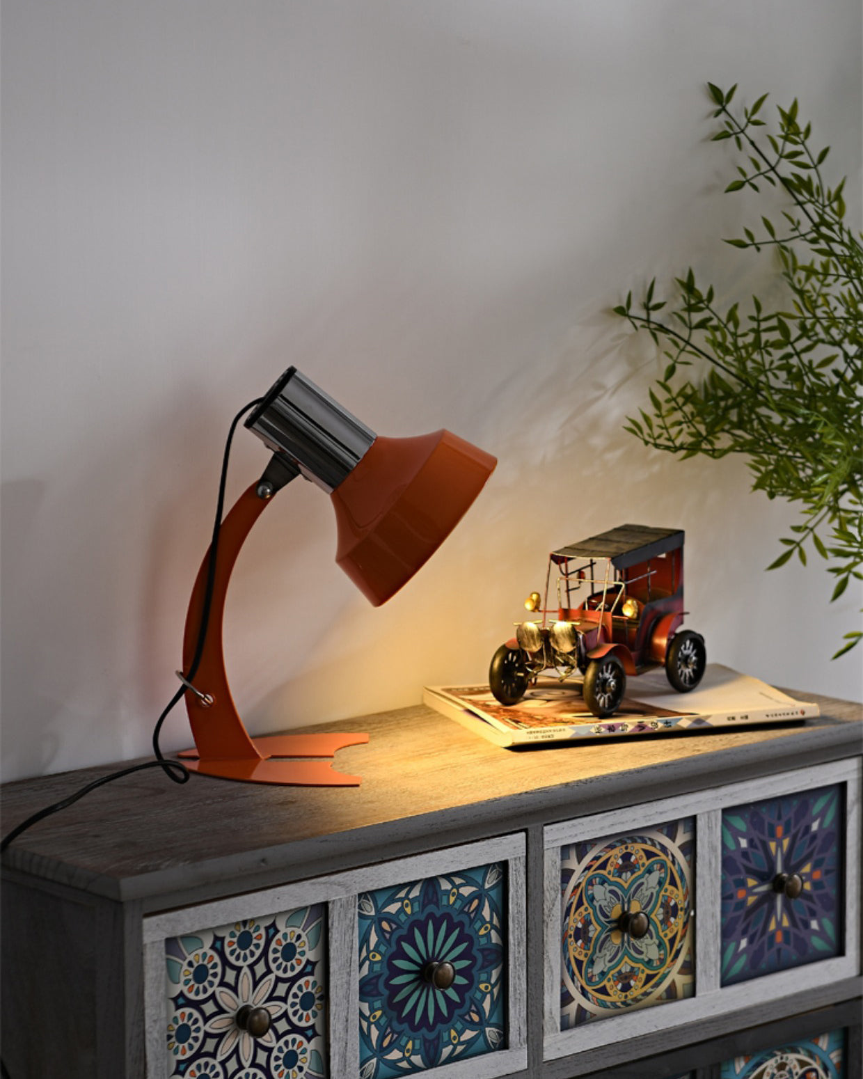 Flash Table Lamp